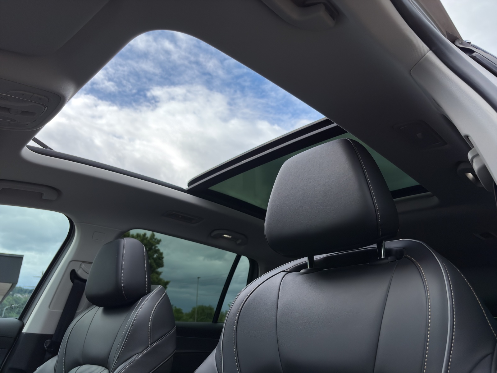 MG S9 1.5 PHEV Premium-image-10