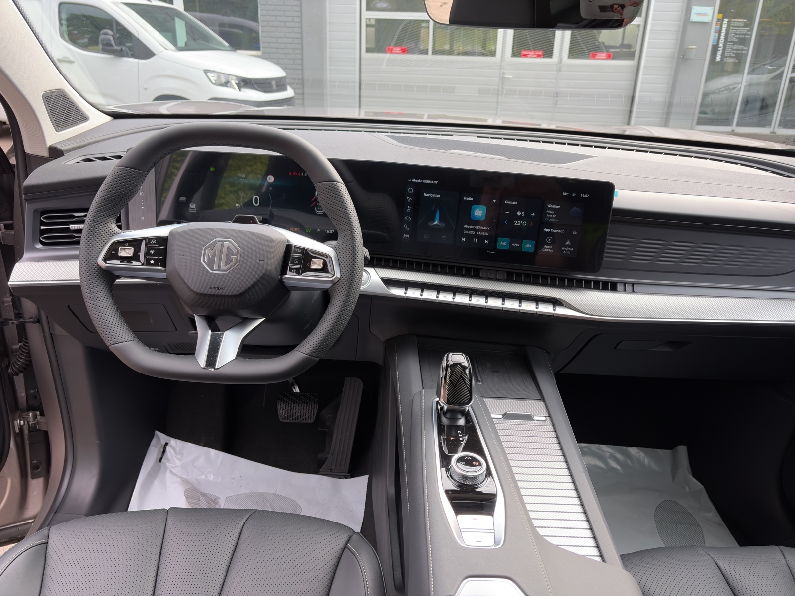 MG S9 1.5 PHEV Premium-image-5