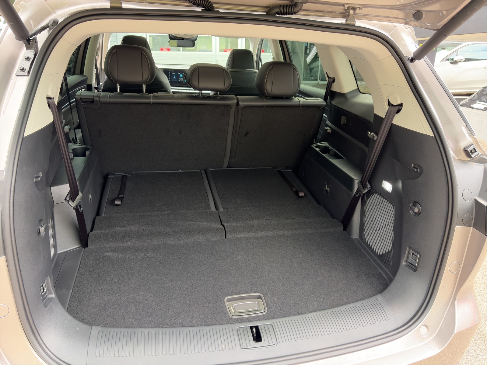 MG S9 1.5 PHEV Premium-image-6