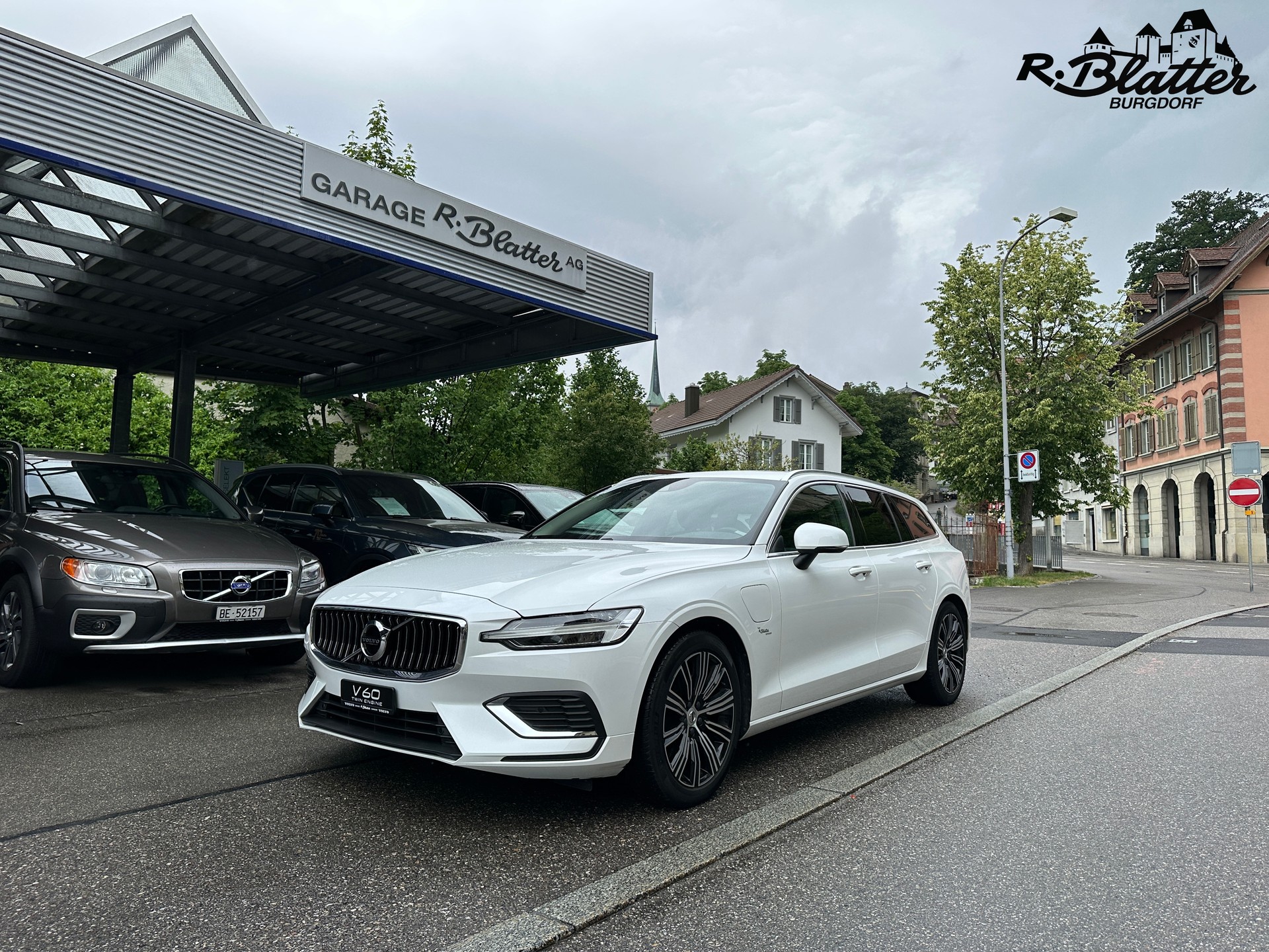 VOLVO V60 T6 eAWD Twin Engine Inscription Geartronic-image-0