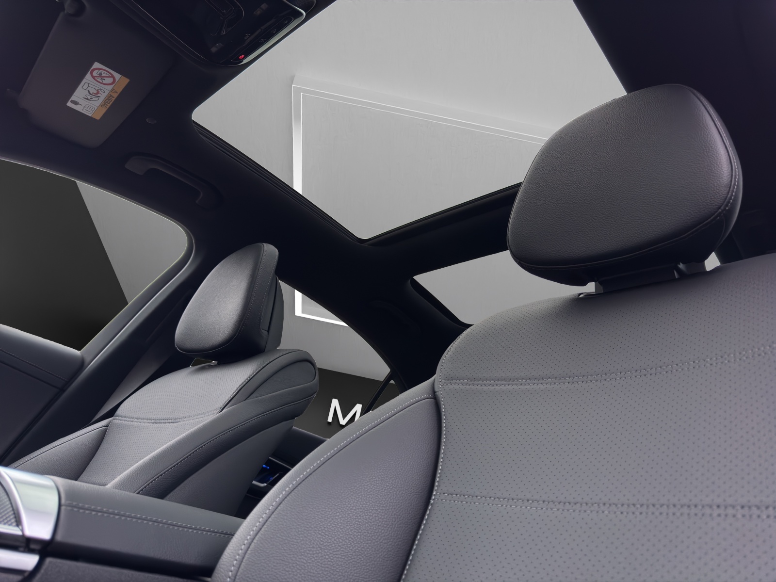MERCEDES-BENZ C 300 d 4Matic-image-13