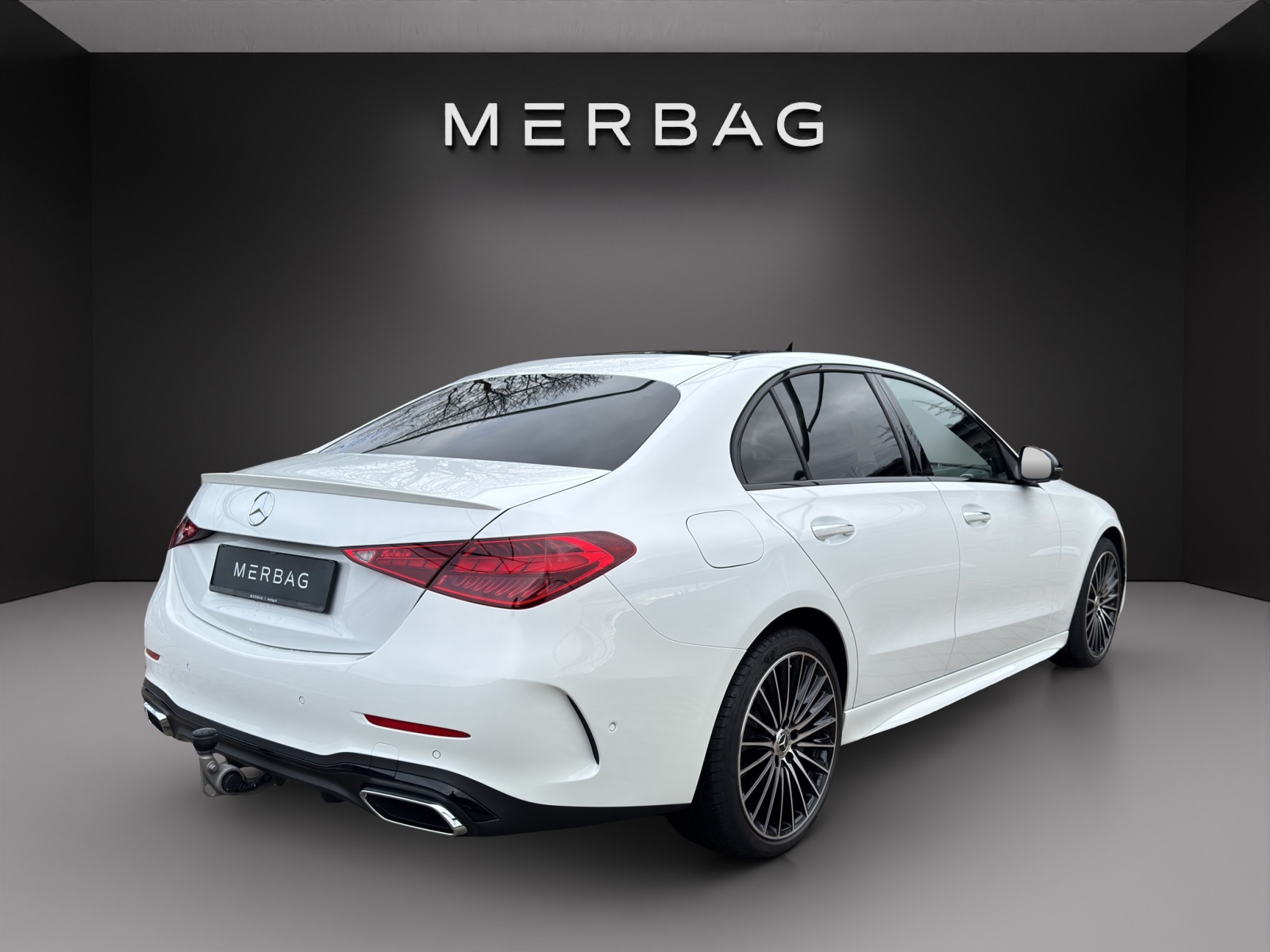 MERCEDES-BENZ C 300 d 4Matic-image-4
