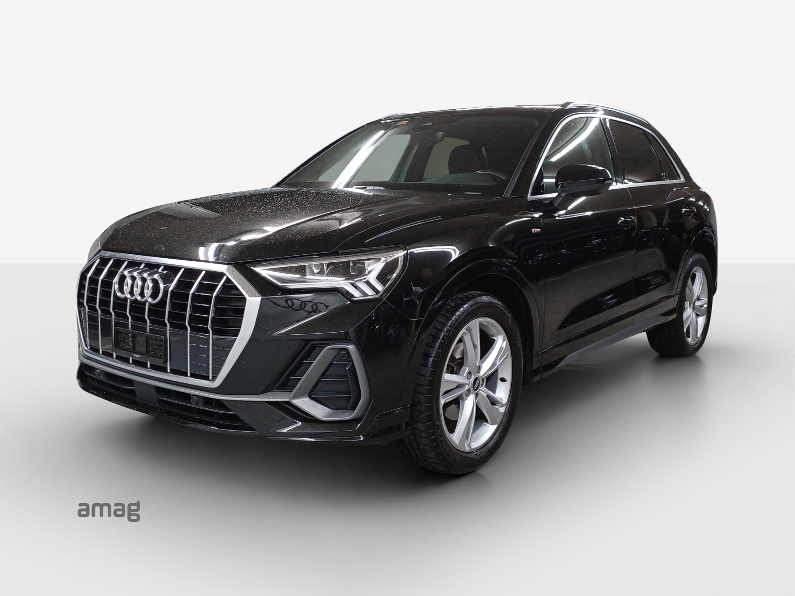 AUDI Q3 35 TFSI S line S-tronic-image-0