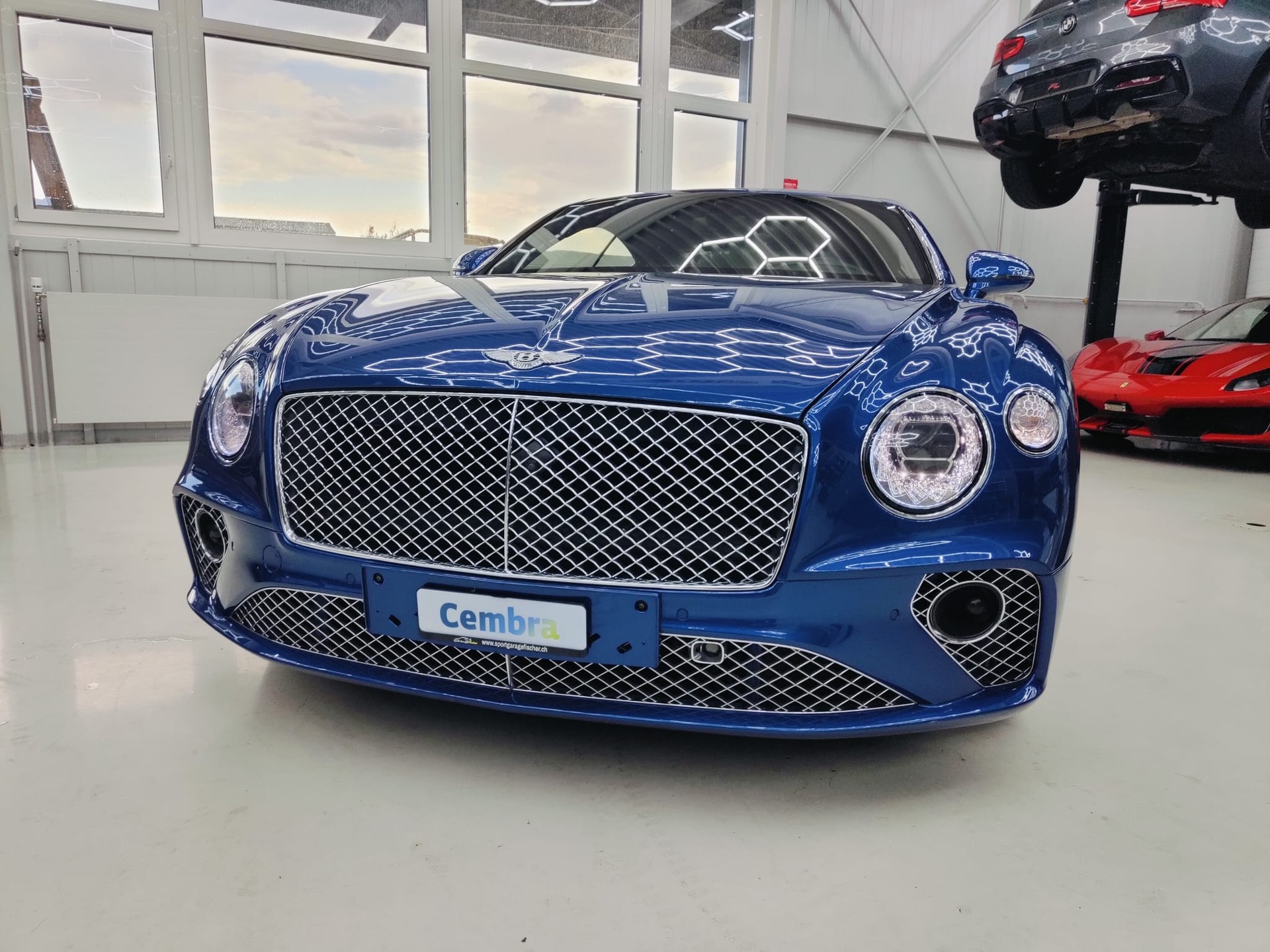 BENTLEY Continental GT 6.0 W12-image-2