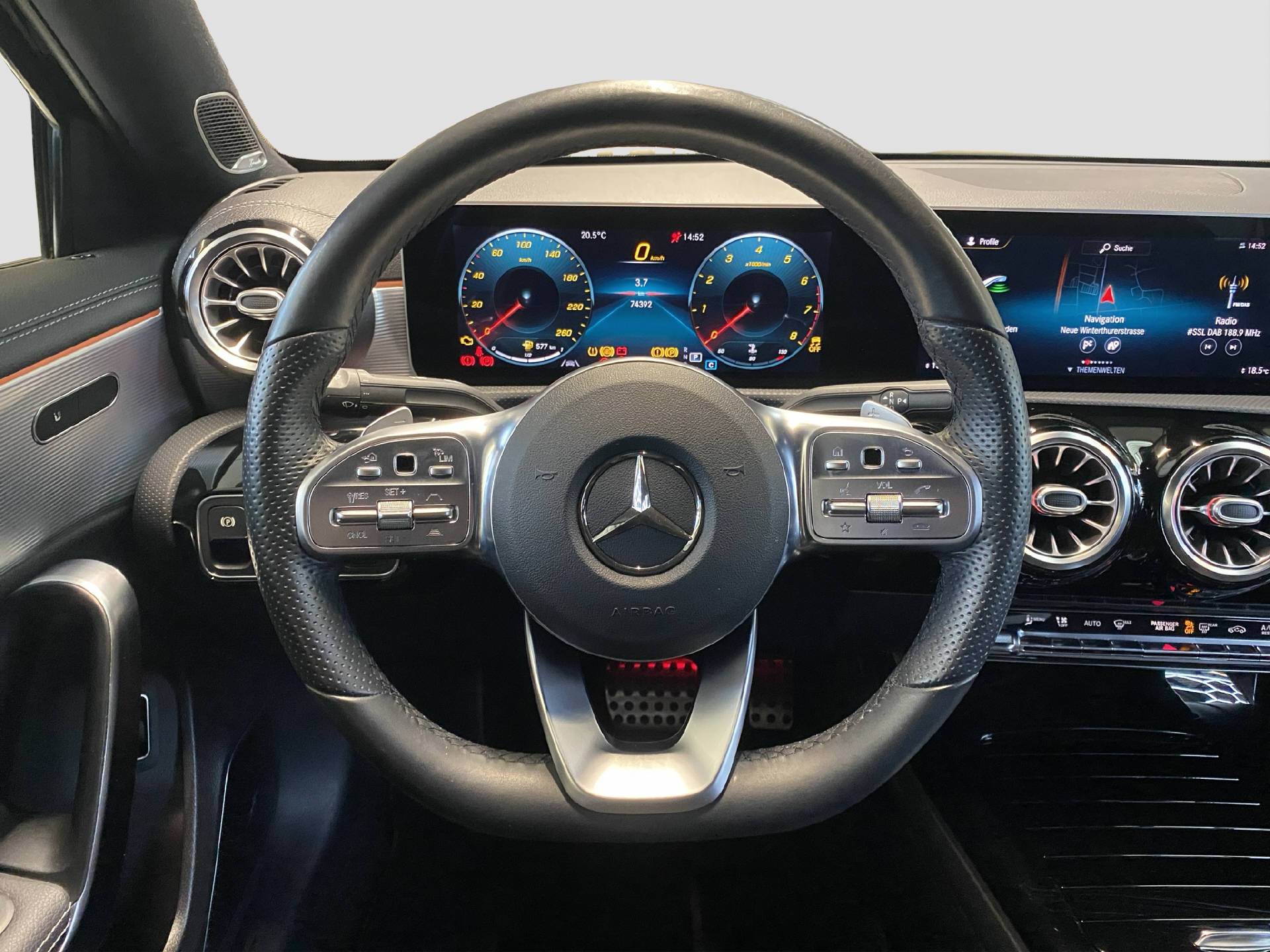 MERCEDES-BENZ A 220 AMG Line 4MATIC-image-8