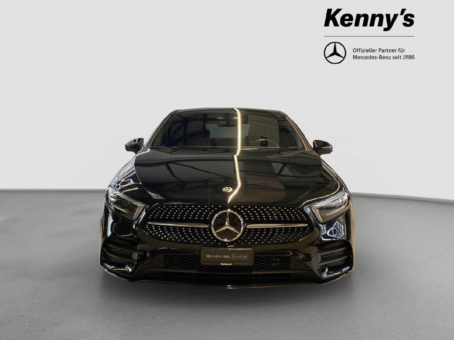 MERCEDES-BENZ A 220 AMG Line 4MATIC-image-1