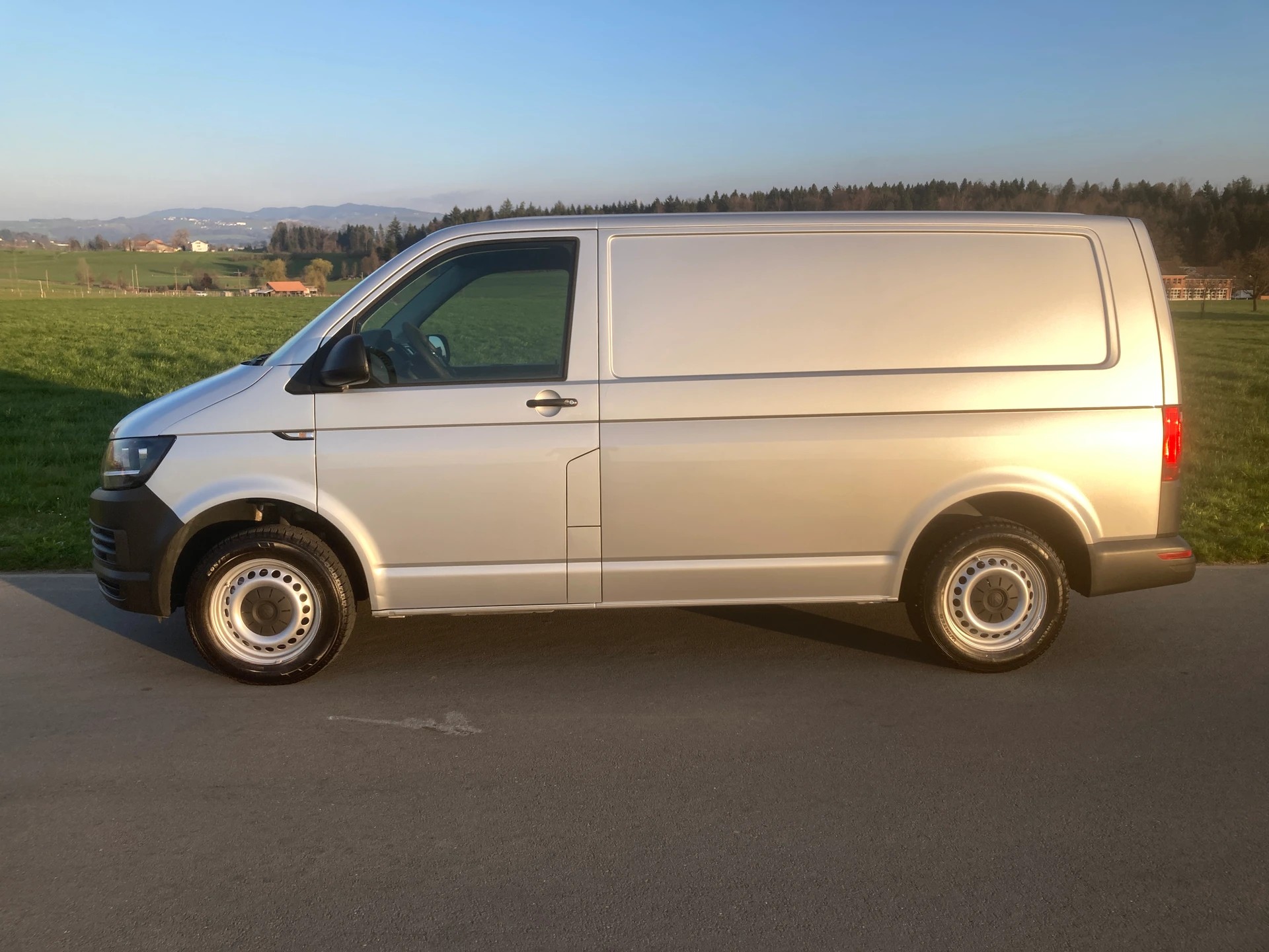 VW T6 2.0 TDI 4Motion-image-4