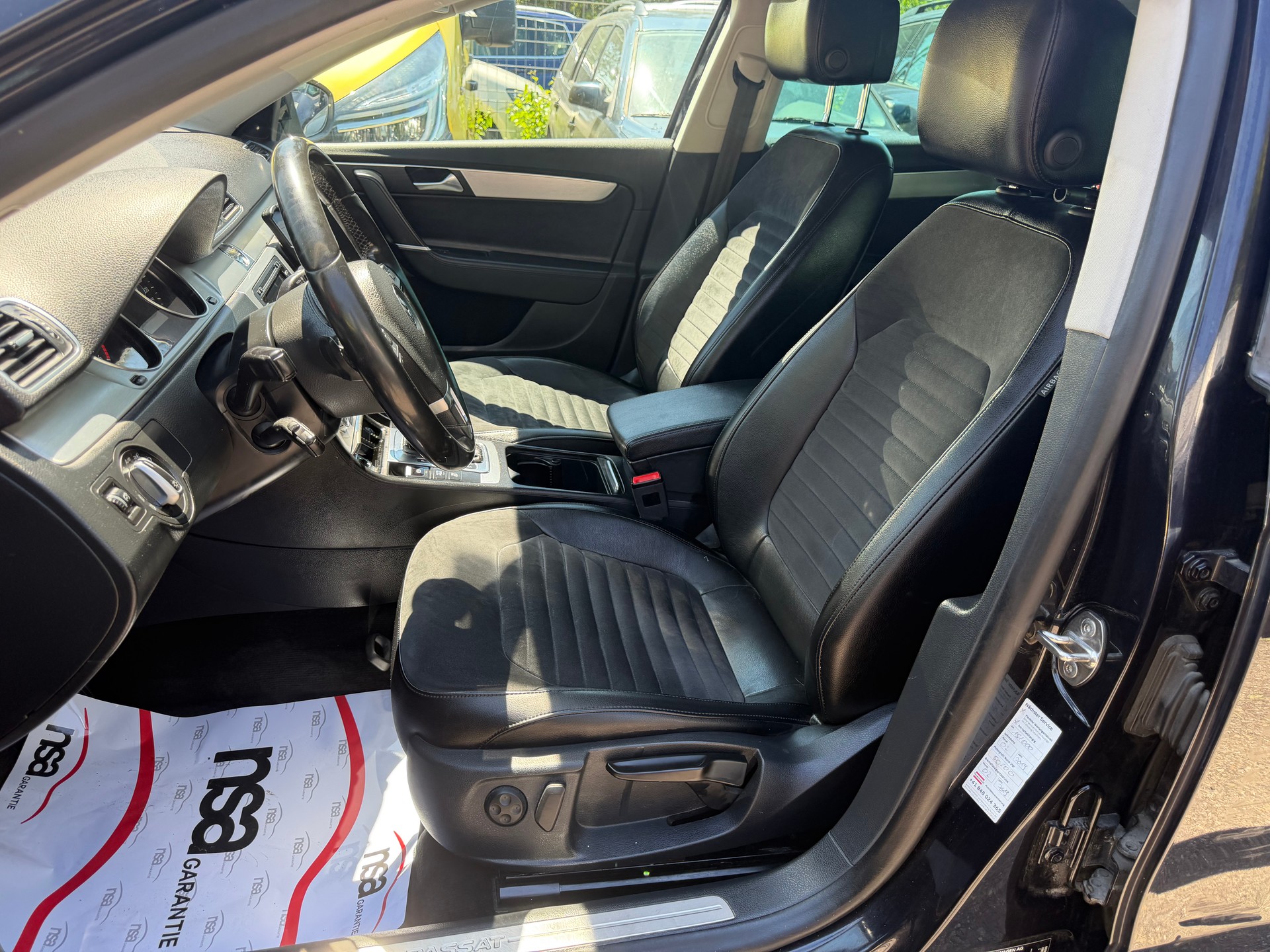 VW Passat Variant 2.0 TDI BMT Highline DSG * Leder * Gr. Navi * Xenon * Klima-auto * PDC V&H * RF-Kamera * Ab MFK 02.2026-image-8