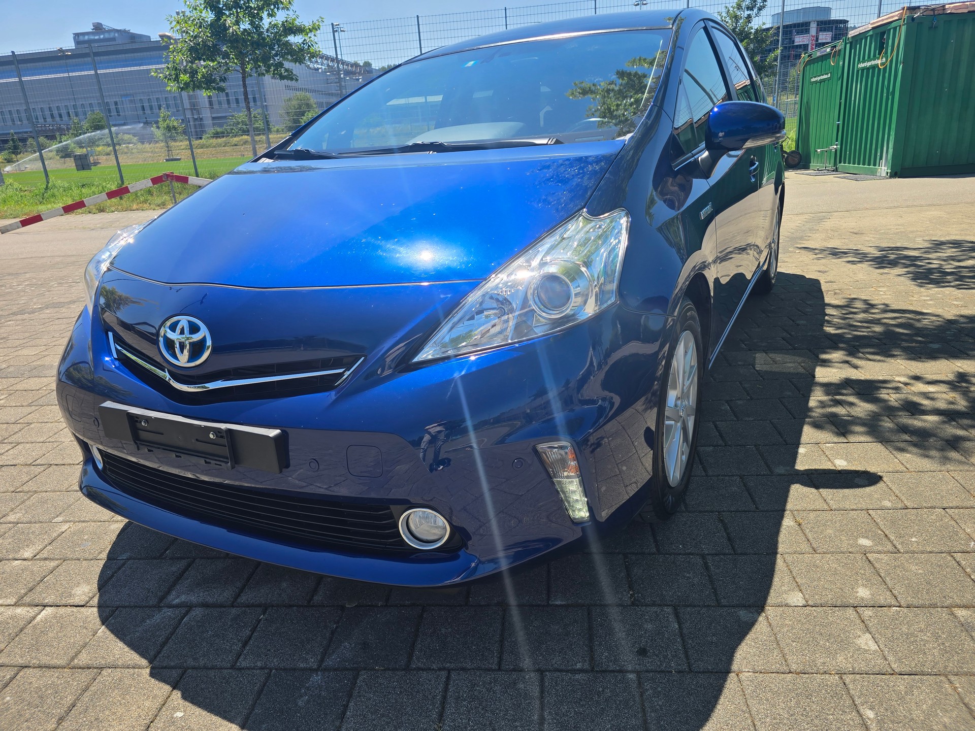 TOYOTA Prius+ 1.8 VVT-i HSD Sol-image-0