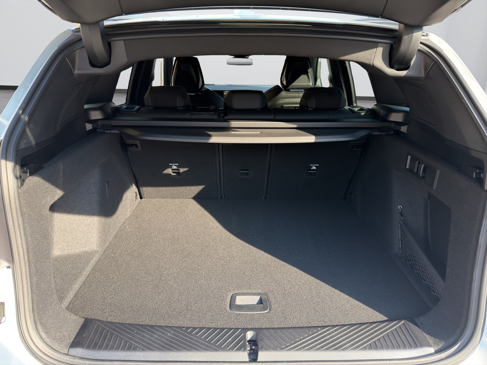 BMW X3 M50i-image-12