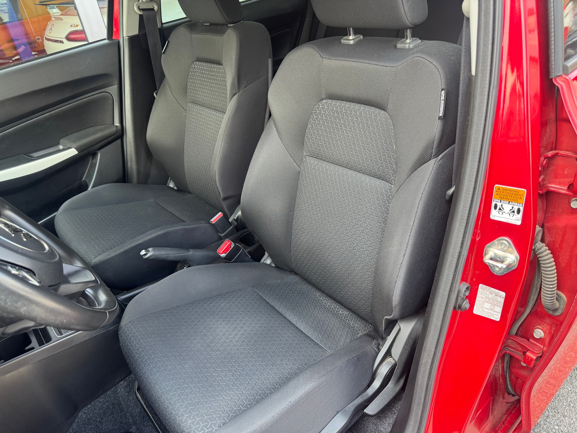 SUZUKI Swift 1.2 Compact + Hybrid-image-11