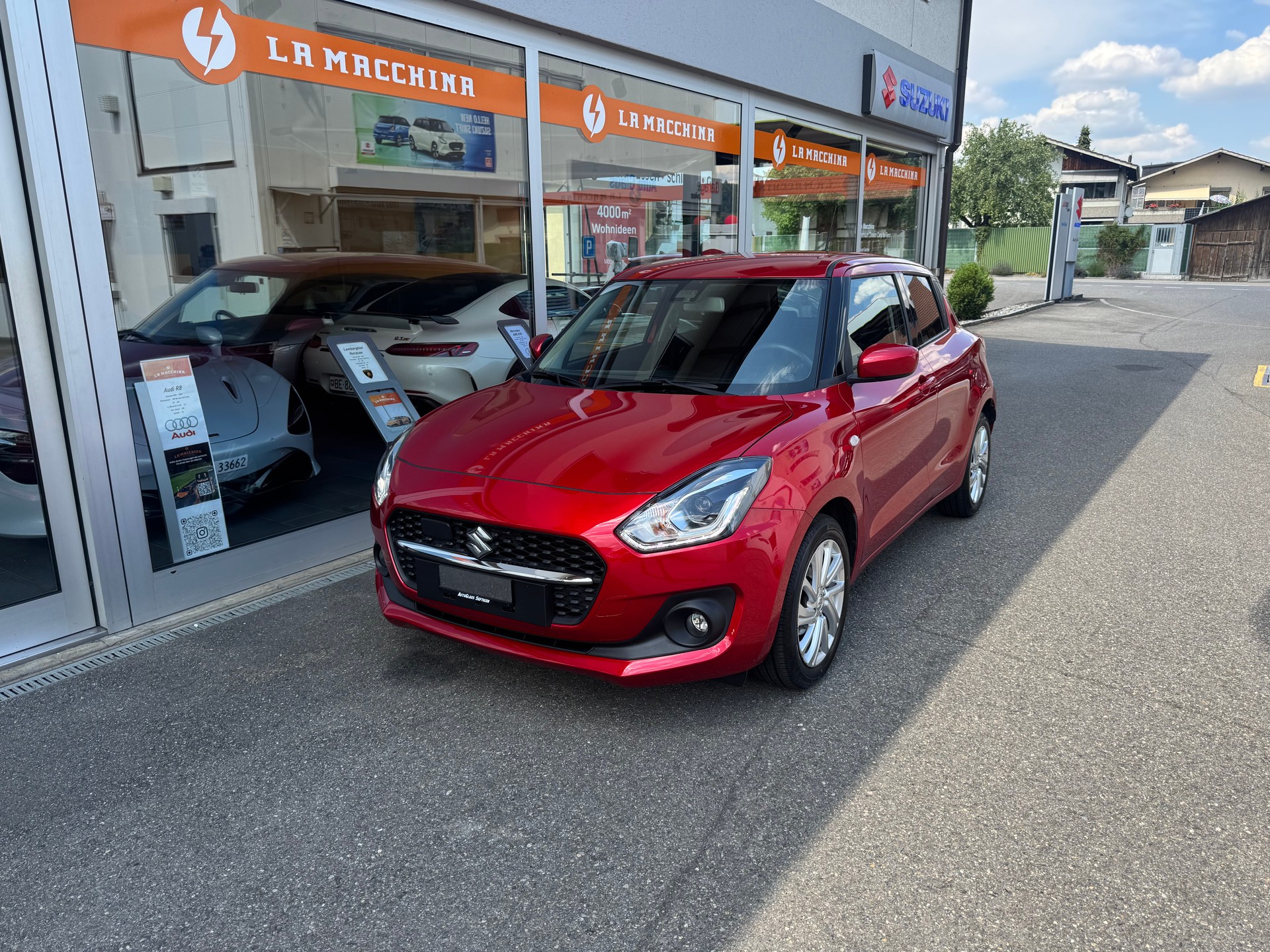 SUZUKI Swift 1.2 Compact + Hybrid-image-0