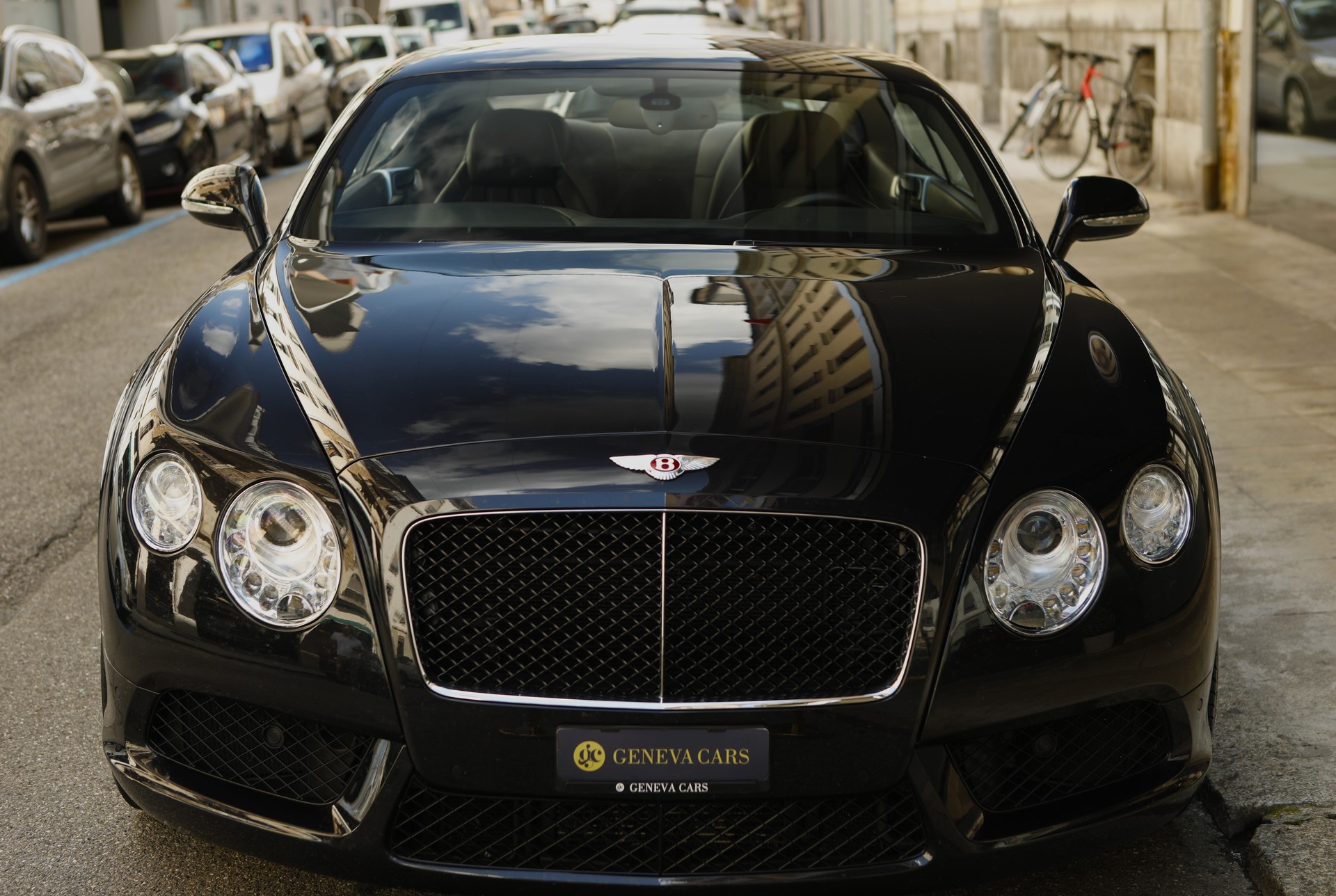 BENTLEY Continental GT 4.0 V8-image-2