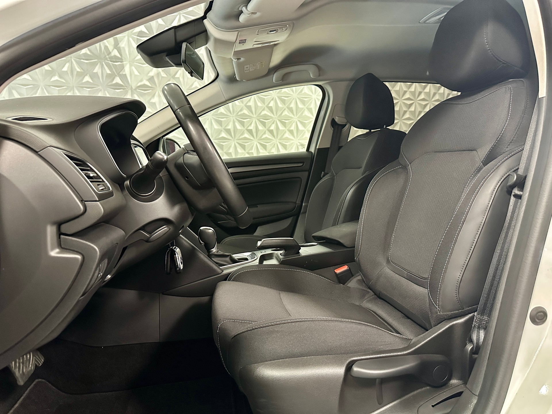RENAULT Mégane Grandtour 1.5 dCi Business EDC-image-11