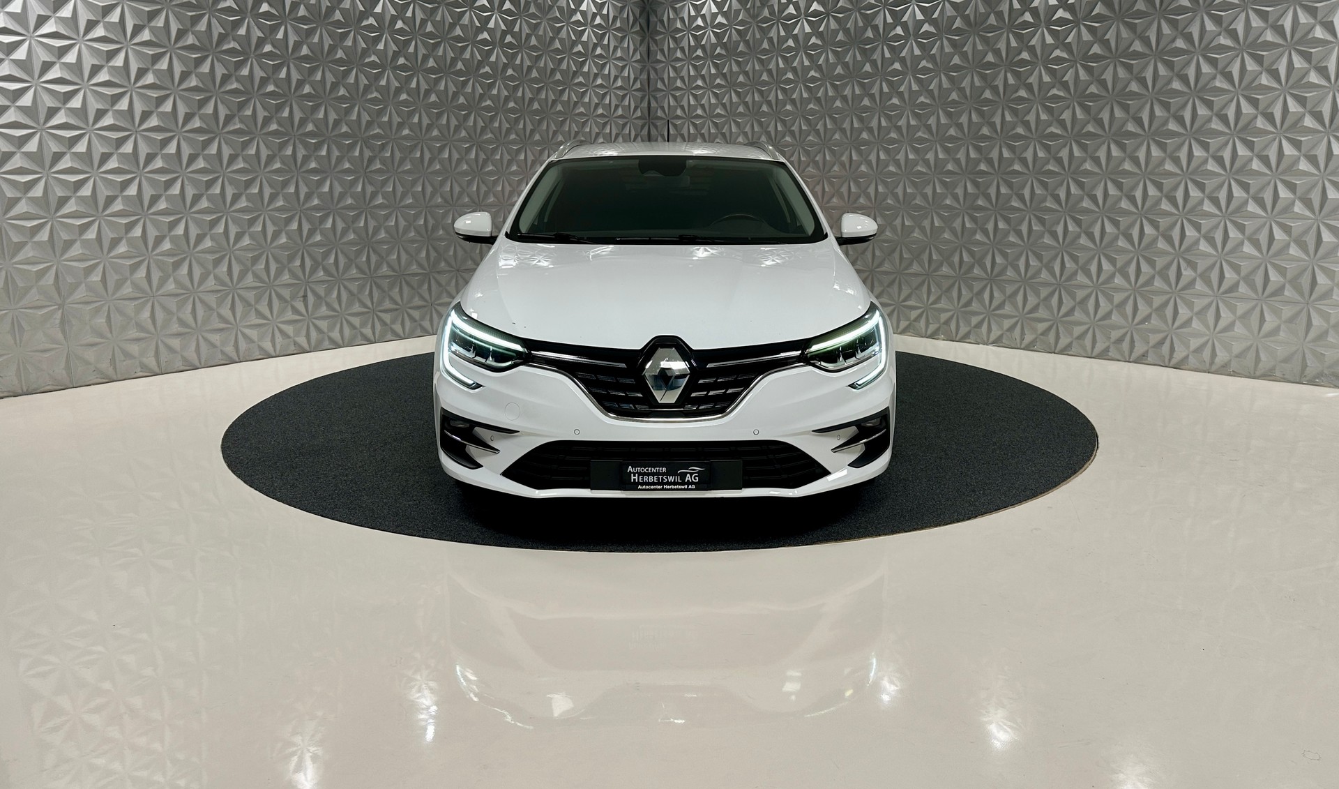 RENAULT Mégane Grandtour 1.5 dCi Business EDC-image-1