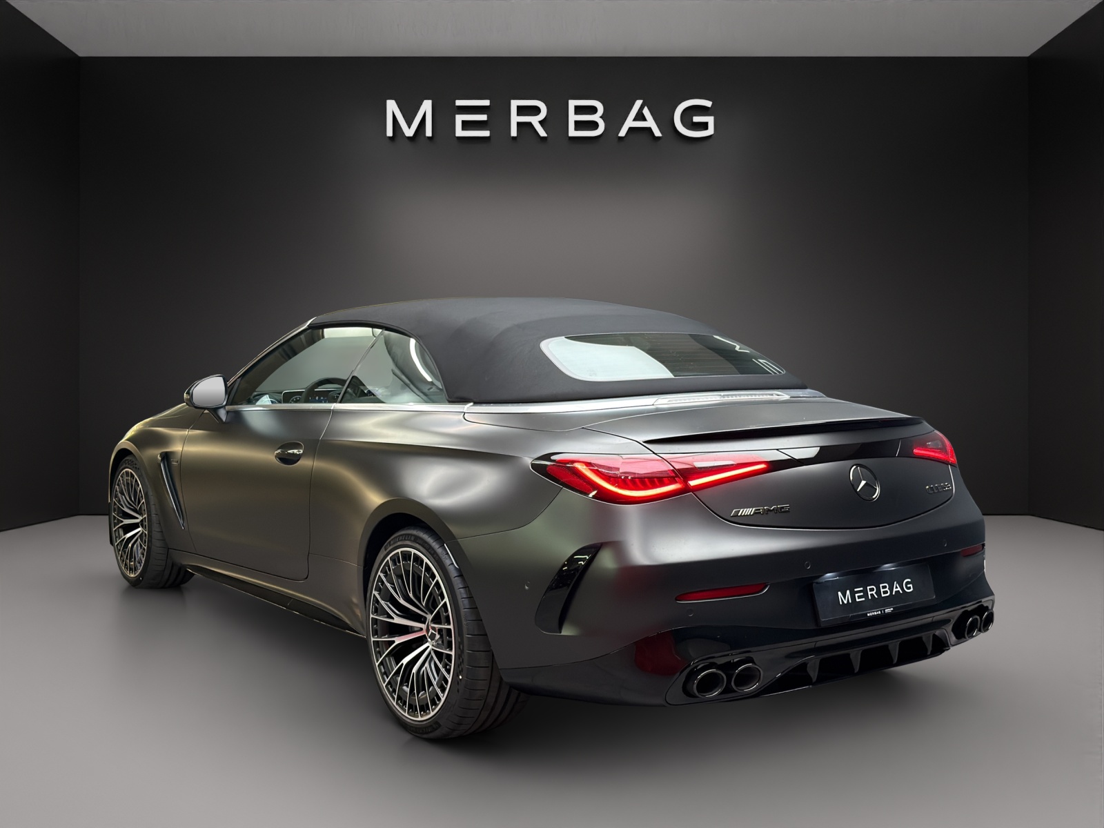MERCEDES-BENZ AMG CLE 53 4MATIC+ Cabriolet-image-7