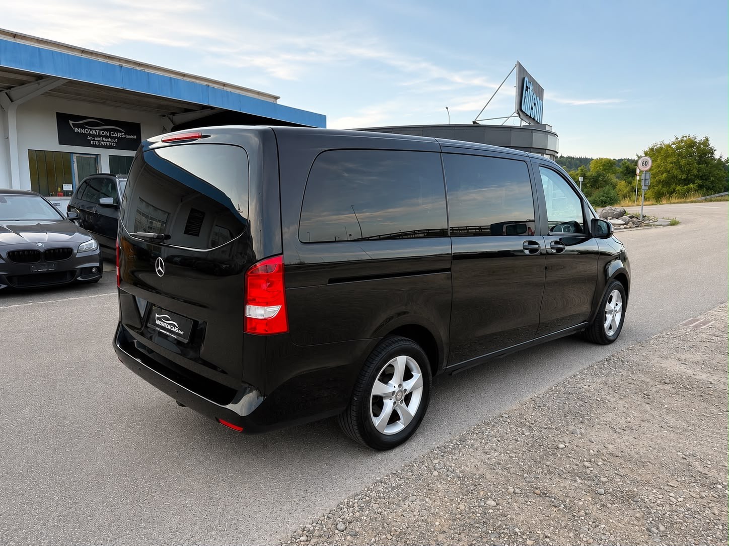 MERCEDES-BENZ V 250 d lang 7G-Tronic-image-2