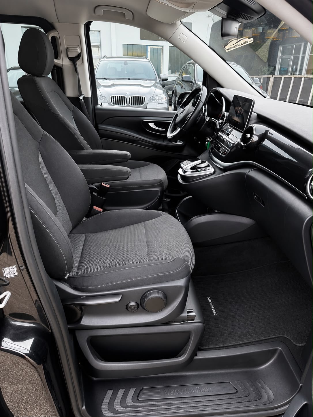 MERCEDES-BENZ V 250 d lang 7G-Tronic-image-8