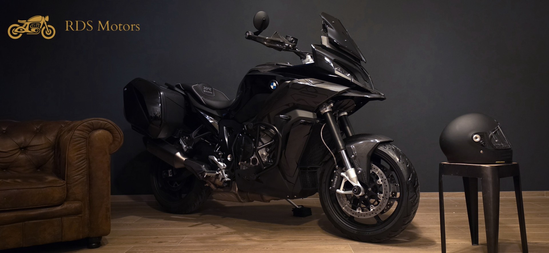 BMW S 1000 XR ABS Black Edition - Carbone & Akrapovic-showroom-element-1