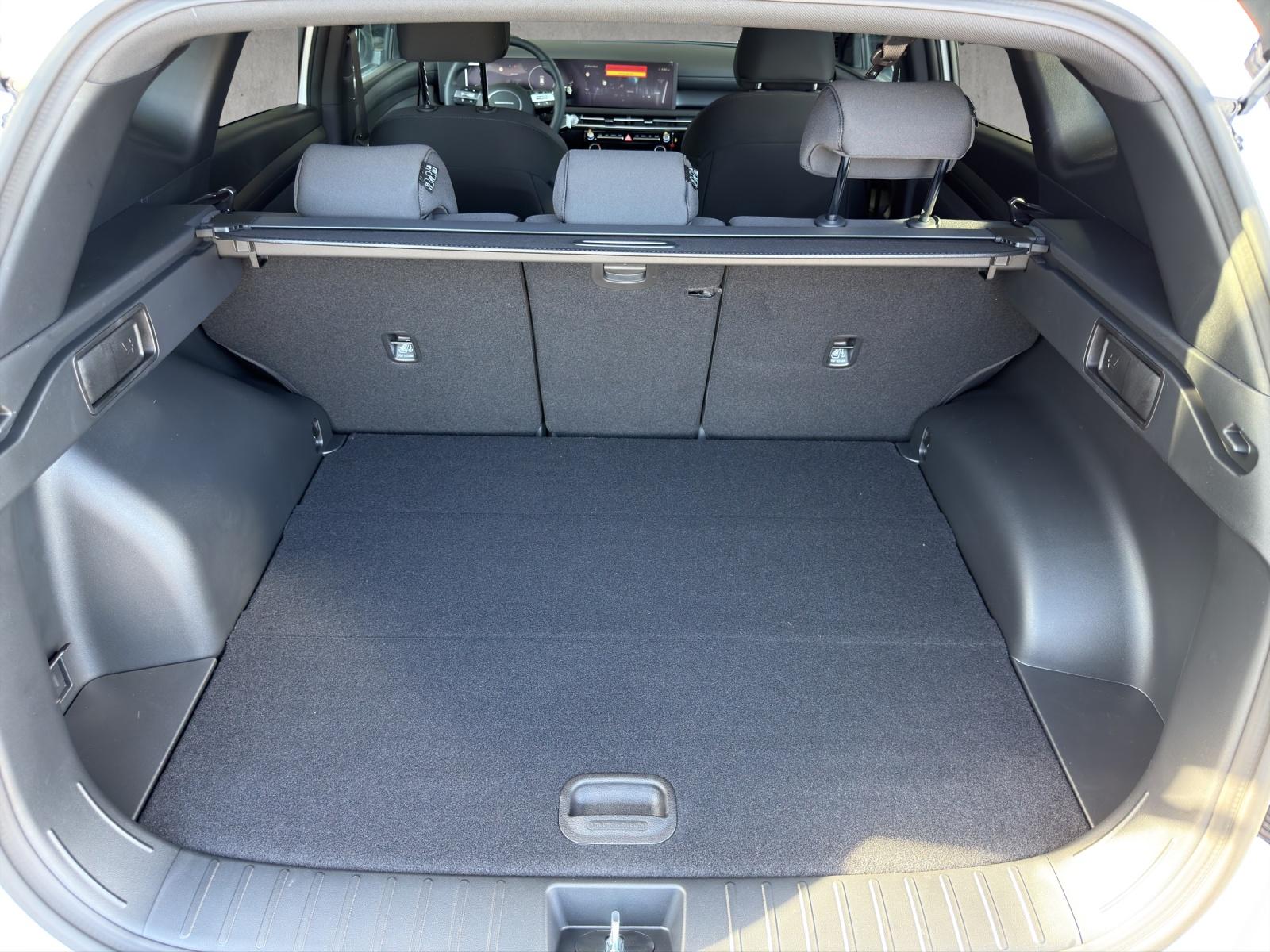 HYUNDAI Tucson 1.6 T-GDi HEV Origo Black Line 4WD-image-14
