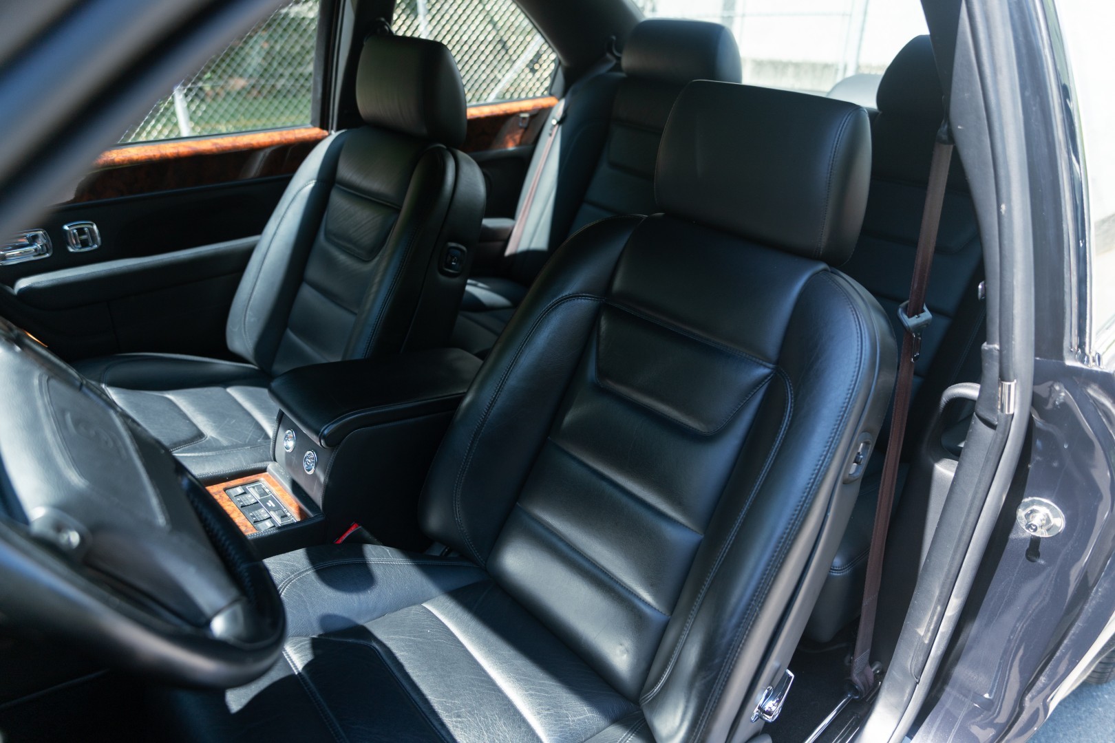 BENTLEY Continental T Coupé-image-12