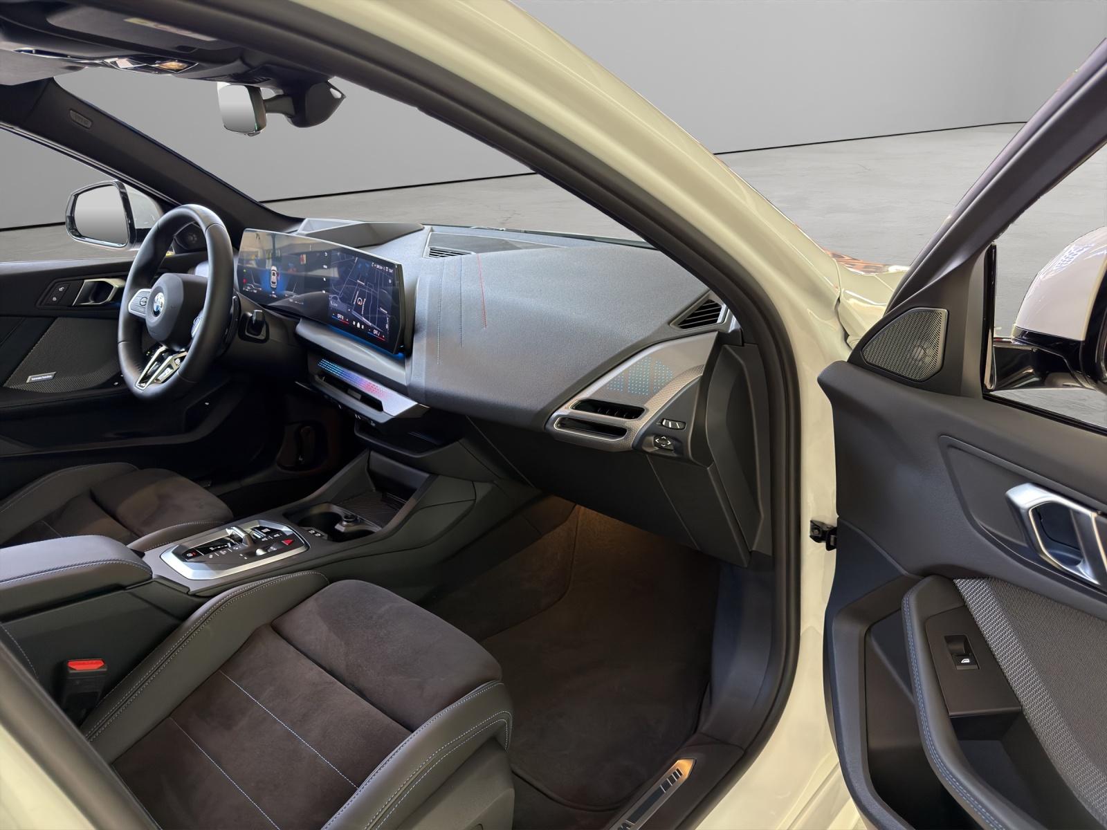 BMW 123 xDrive-image-17
