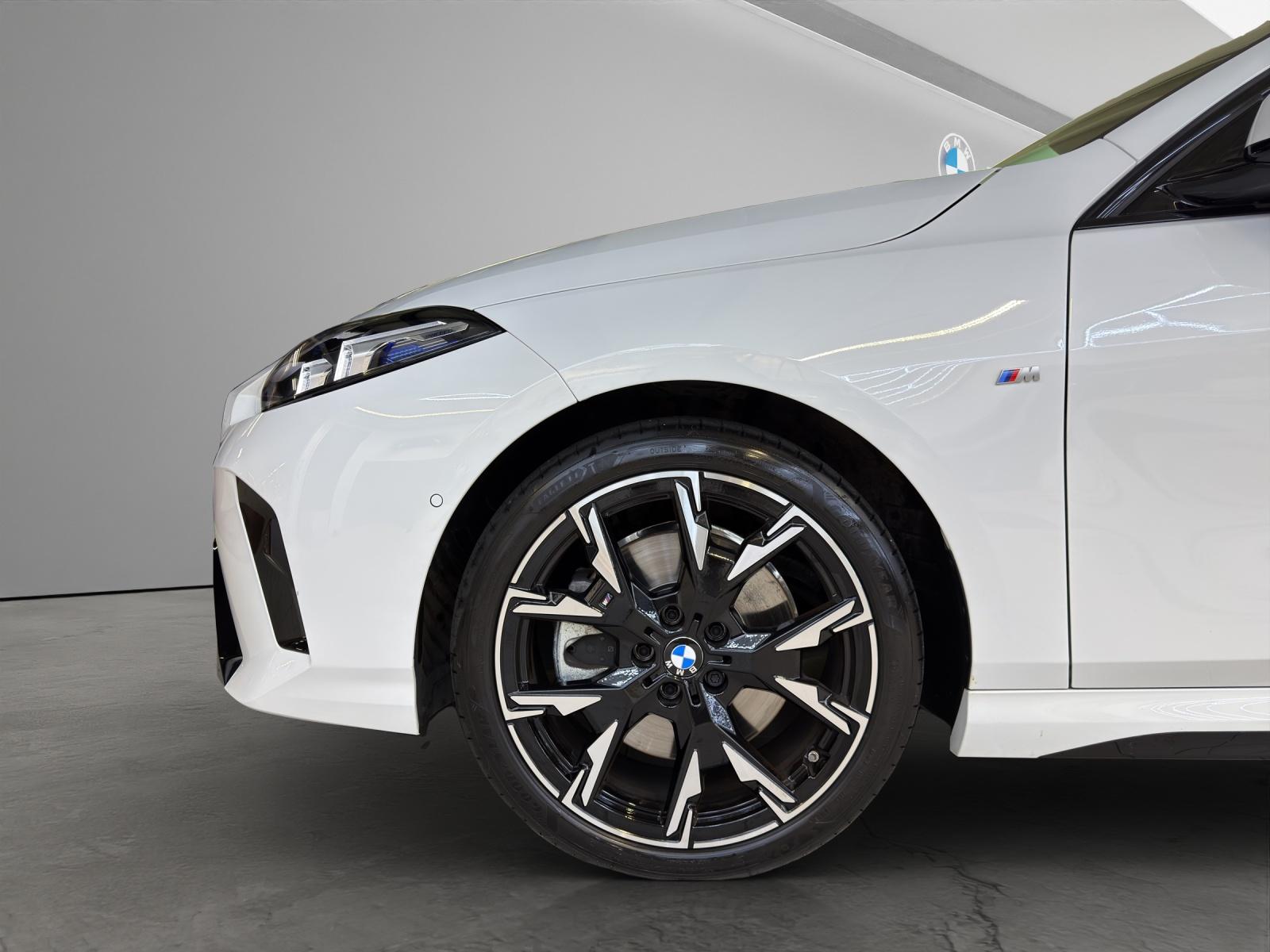 BMW 123 xDrive-image-21