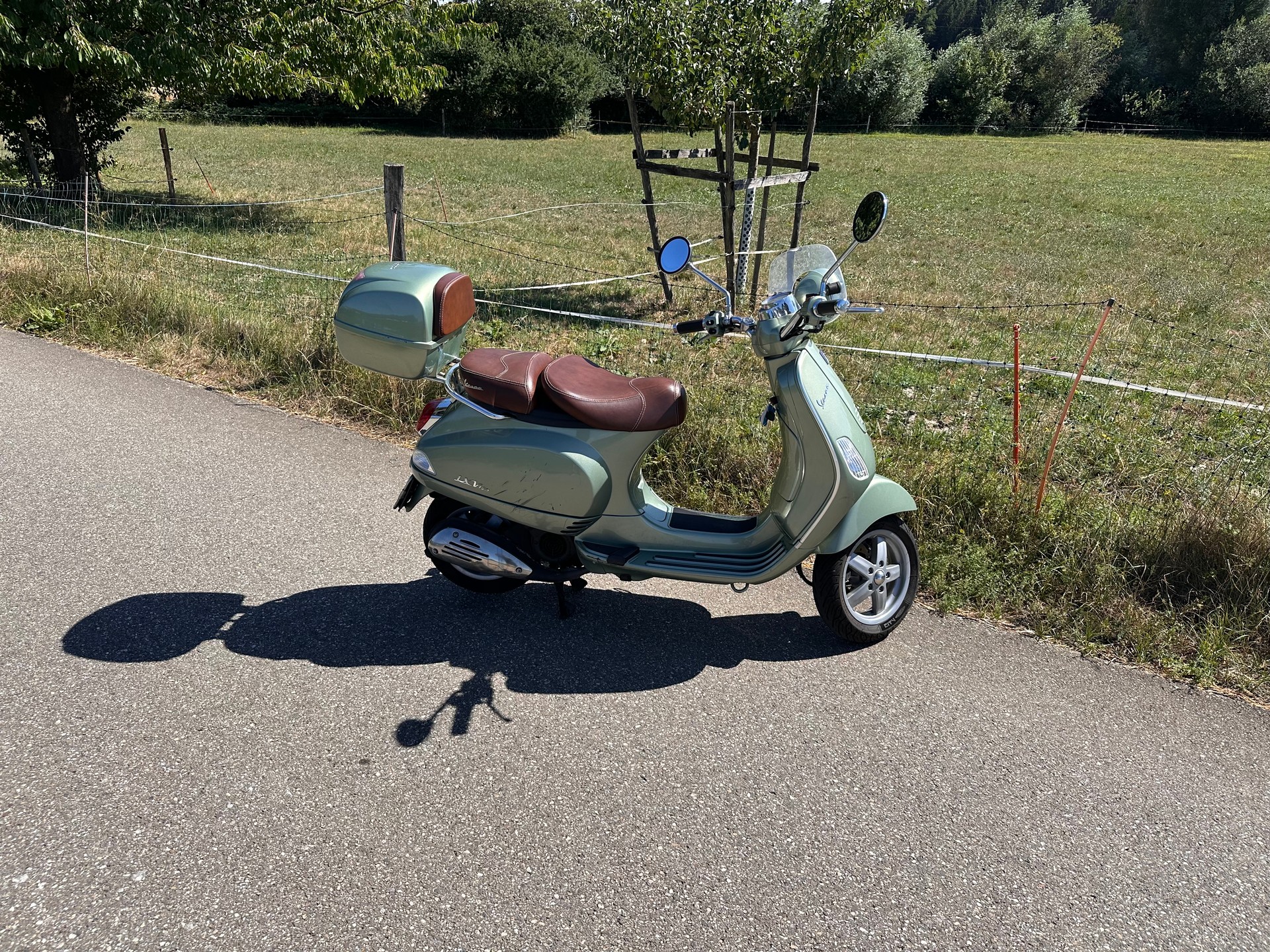 PIAGGIO Vespa 125 LXV-image-6