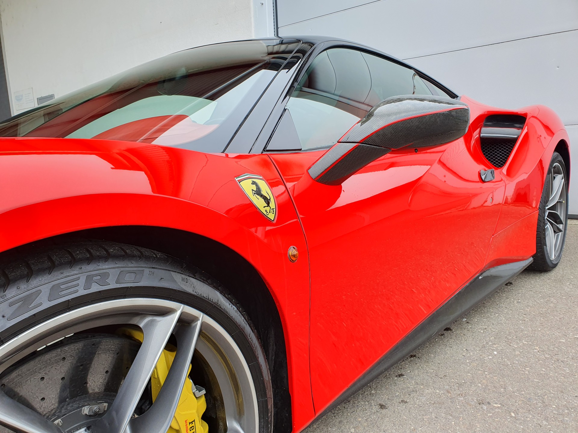 FERRARI 488 GTB 3.9 V8-image-9