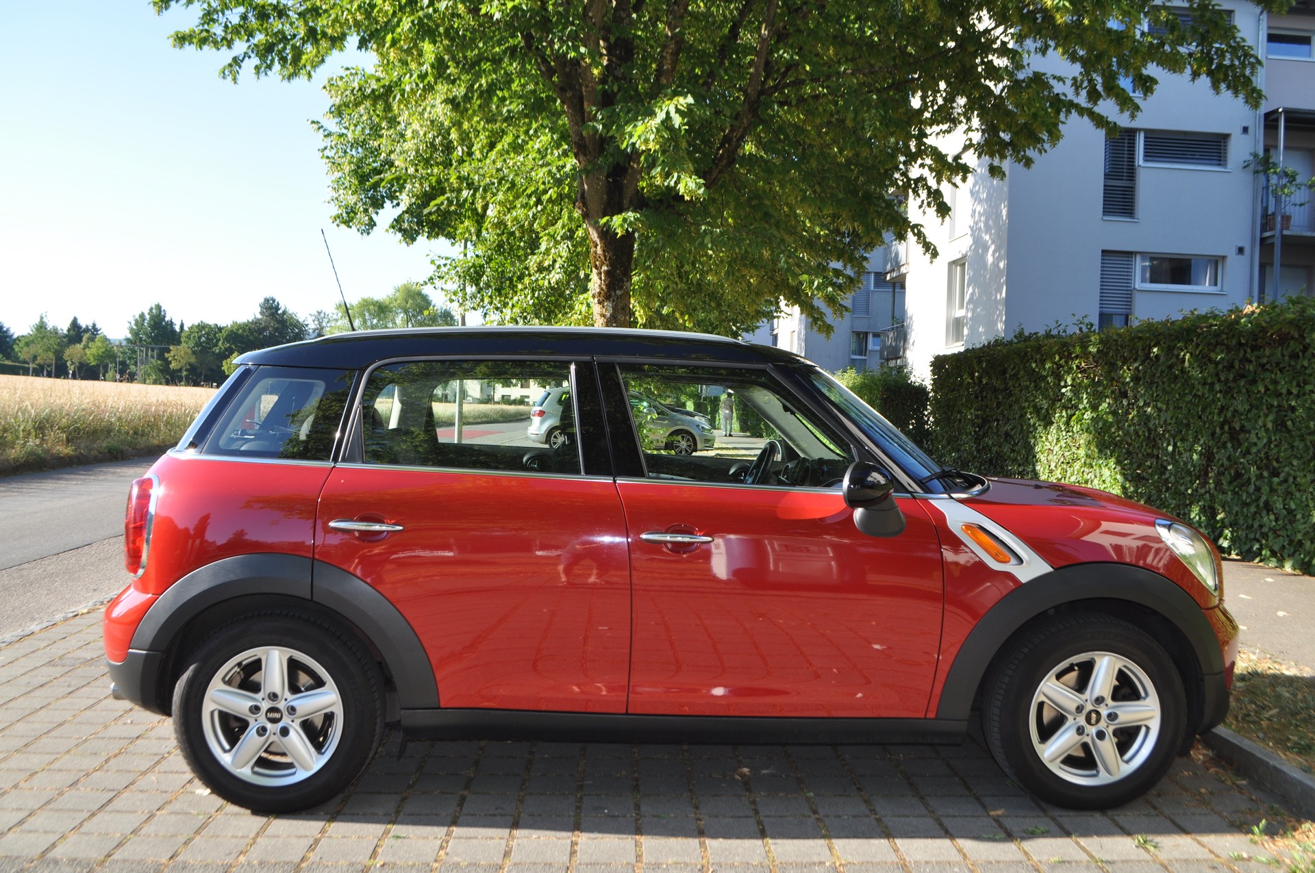 MINI Countryman 1.6i Cooper-image-1