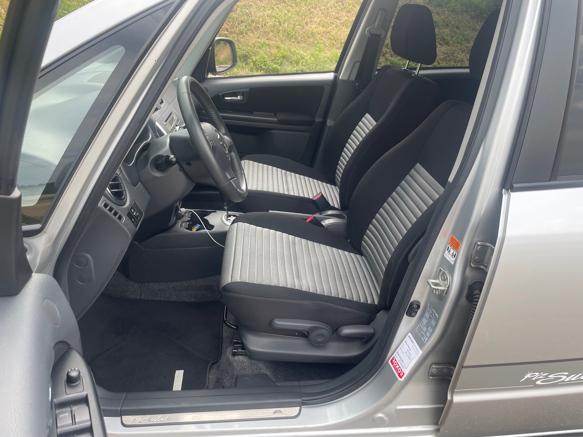 SUZUKI SX4 1.6 16V GL Top Piz Sulai 4WD Automatic-image-8