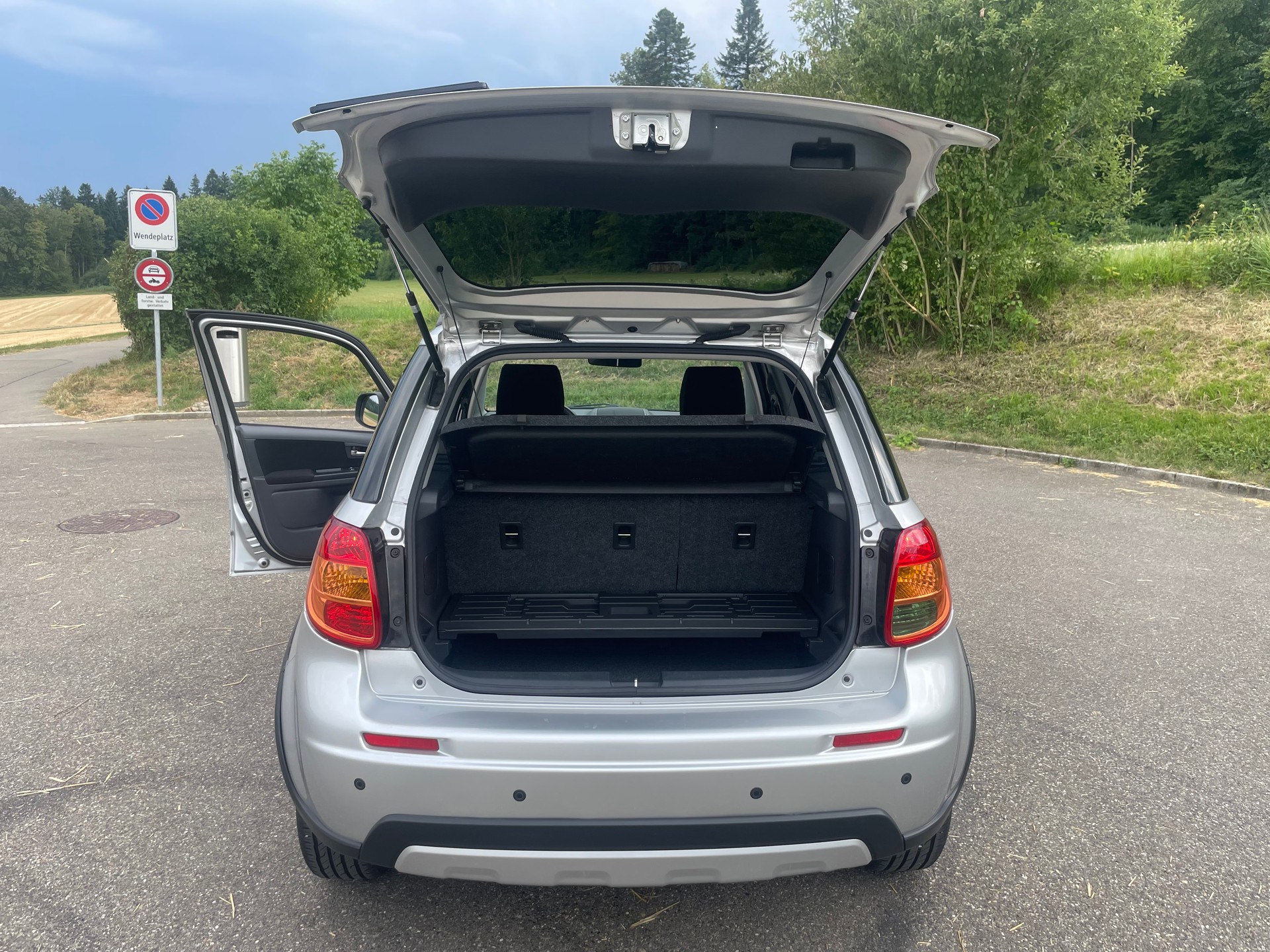 SUZUKI SX4 1.6 16V GL Top Piz Sulai 4WD Automatic-image-11