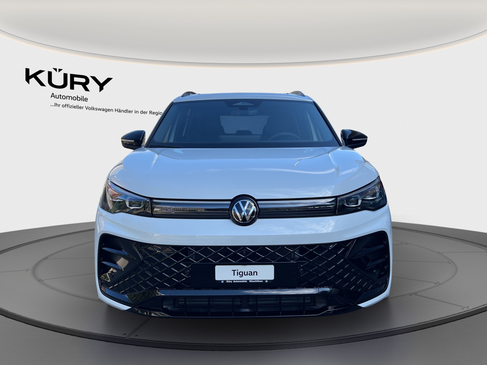 VW Tiguan 2.0 TSI DSG R-Line 4Motion-showroom-element-1