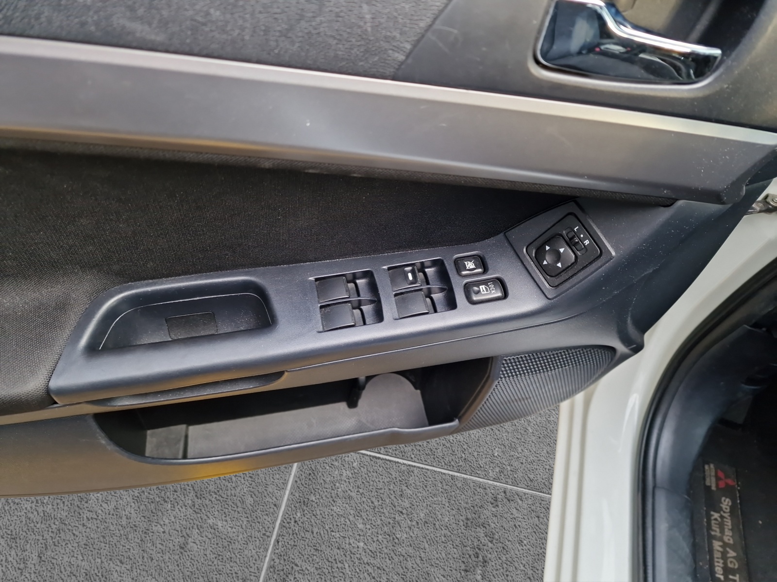 MITSUBISHI Lancer Sportback 1.6 Jubilé35-image-12