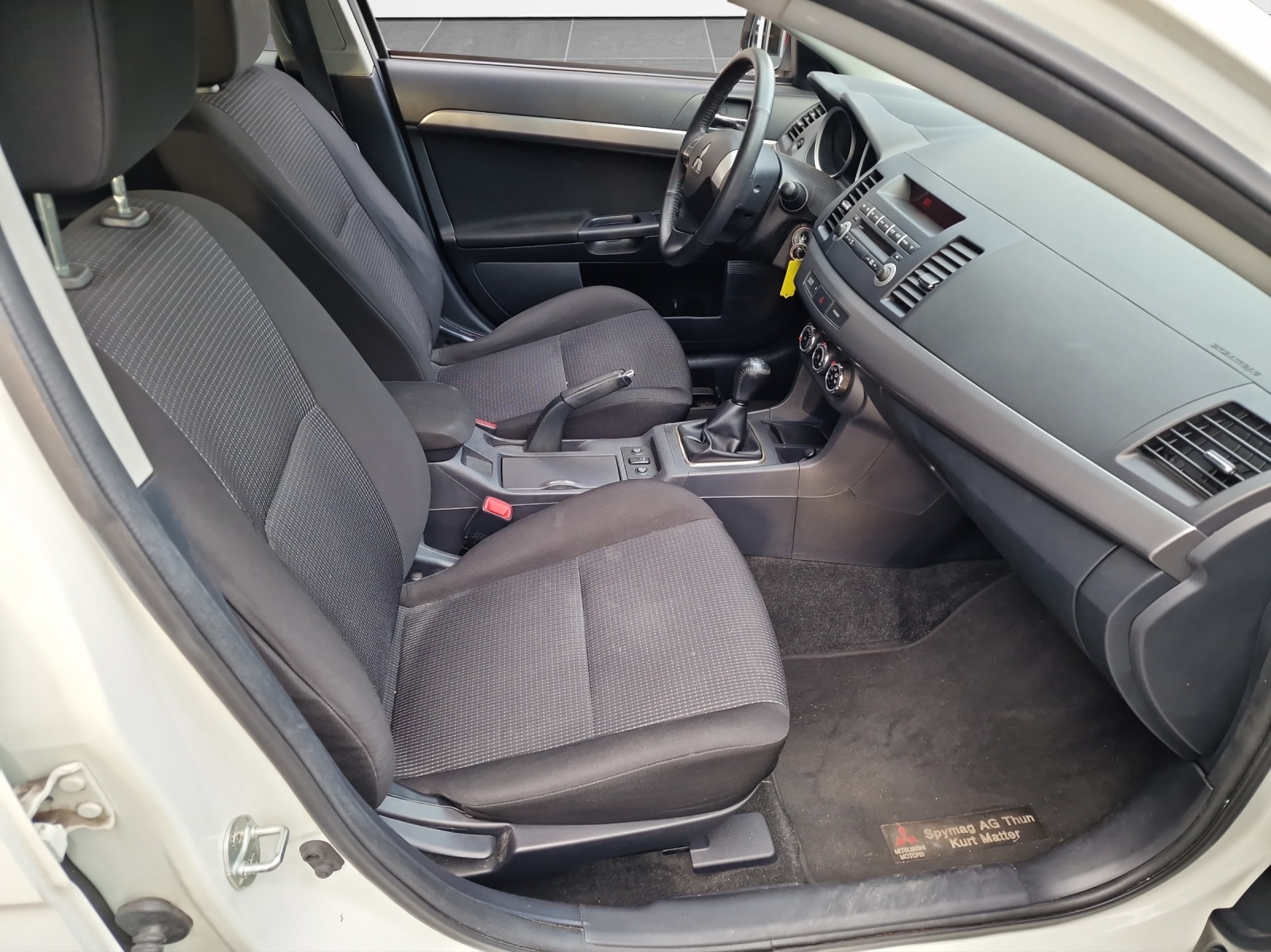 MITSUBISHI Lancer Sportback 1.6 Jubilé35-image-8
