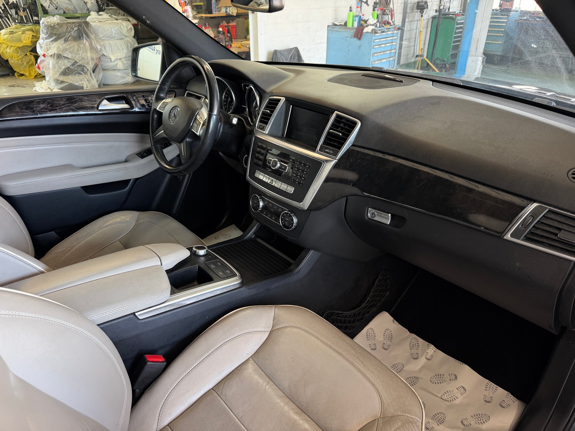 MERCEDES-BENZ ML 350 BlueEfficiency Edition 4Matic 7G-Tronic | Ab MFK 07.2025 | Airmatic | Assistenz Paket-image-8