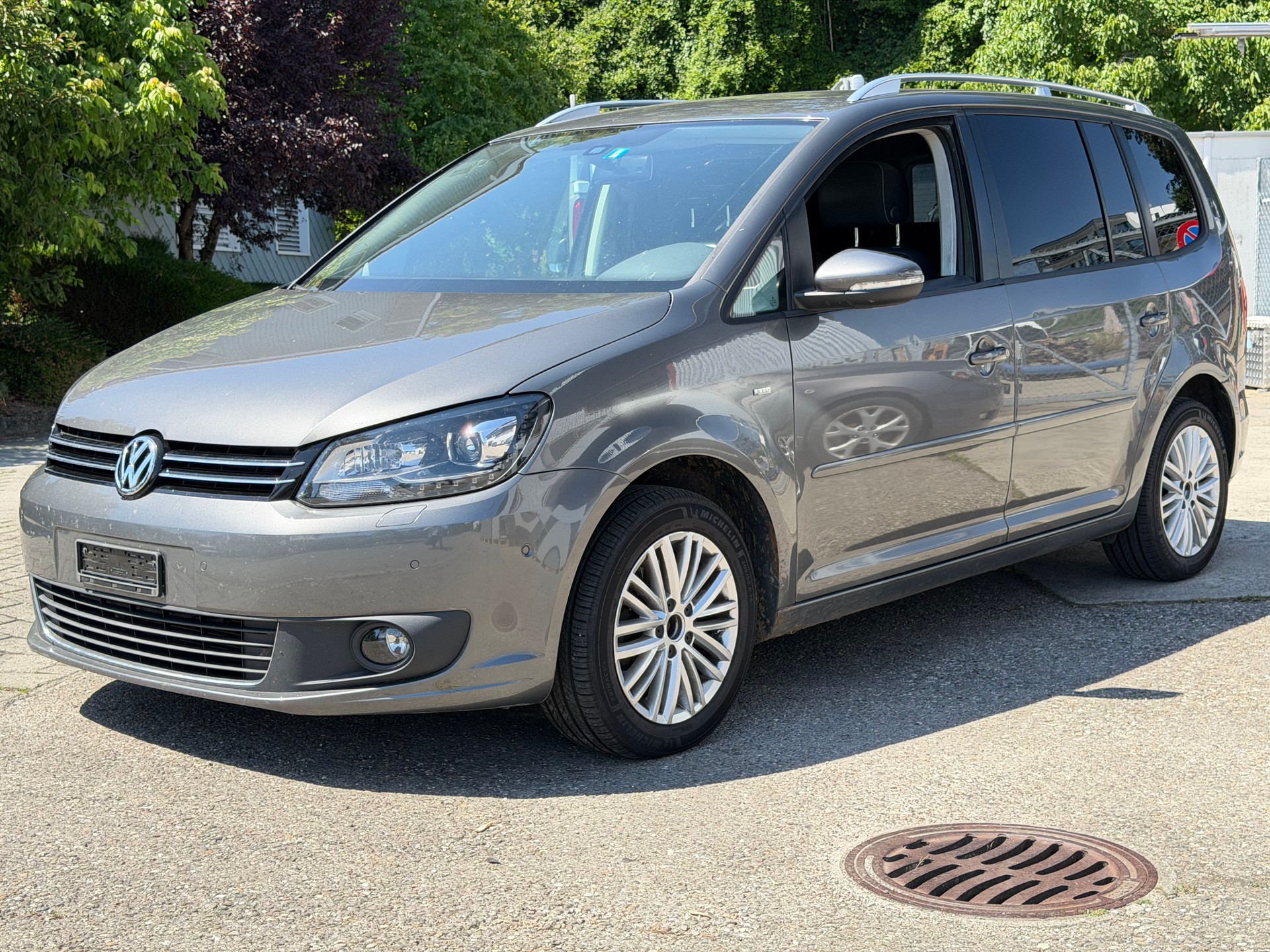 VW Touran 2.0 TDI BlueMotion Technology Highline-image-6