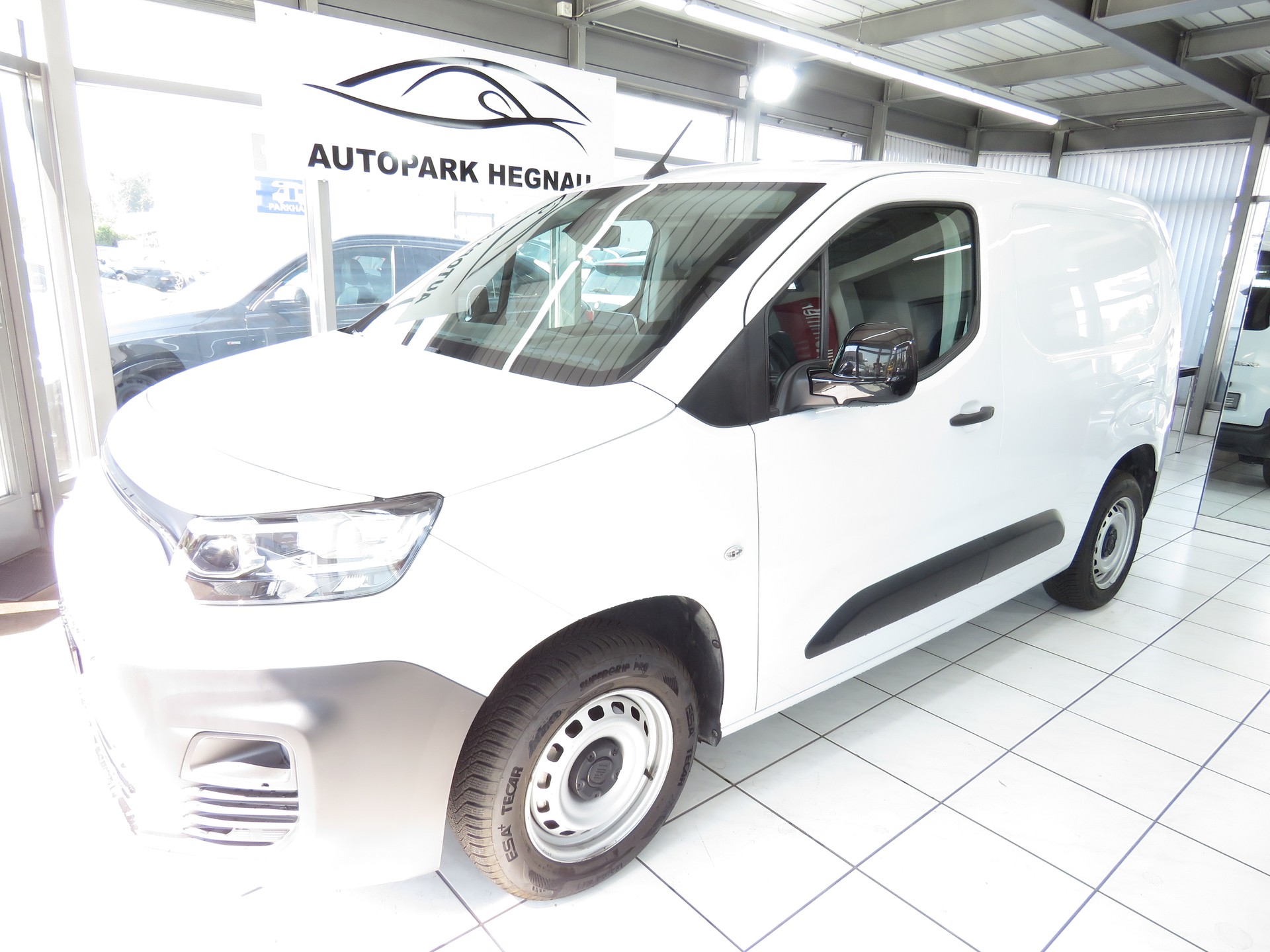 FIAT Doblo 1.2 PureTech L1 Pro 3-Plätzer (NL 581 kg)-image-0