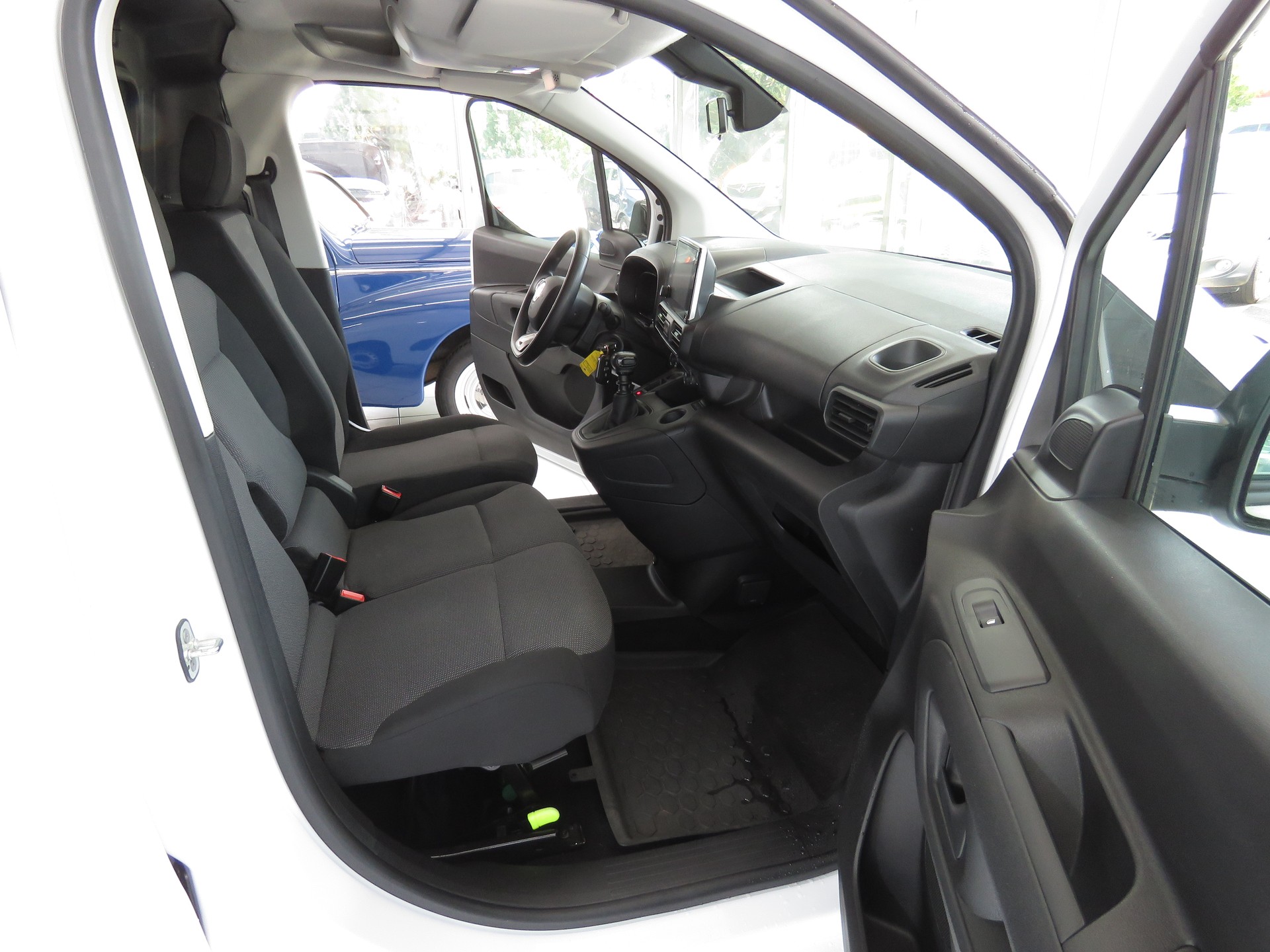 FIAT Doblo 1.2 PureTech L1 Pro 3-Plätzer (NL 581 kg)-image-10