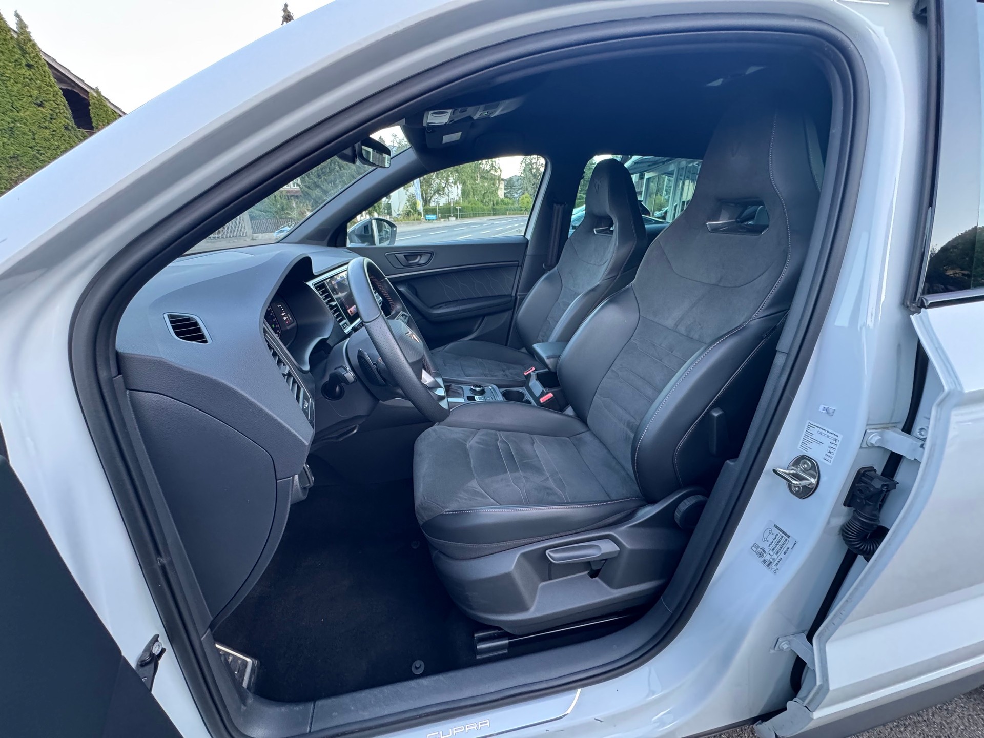 CUPRA Ateca 2.0TSI 4Drive DSG-image-25