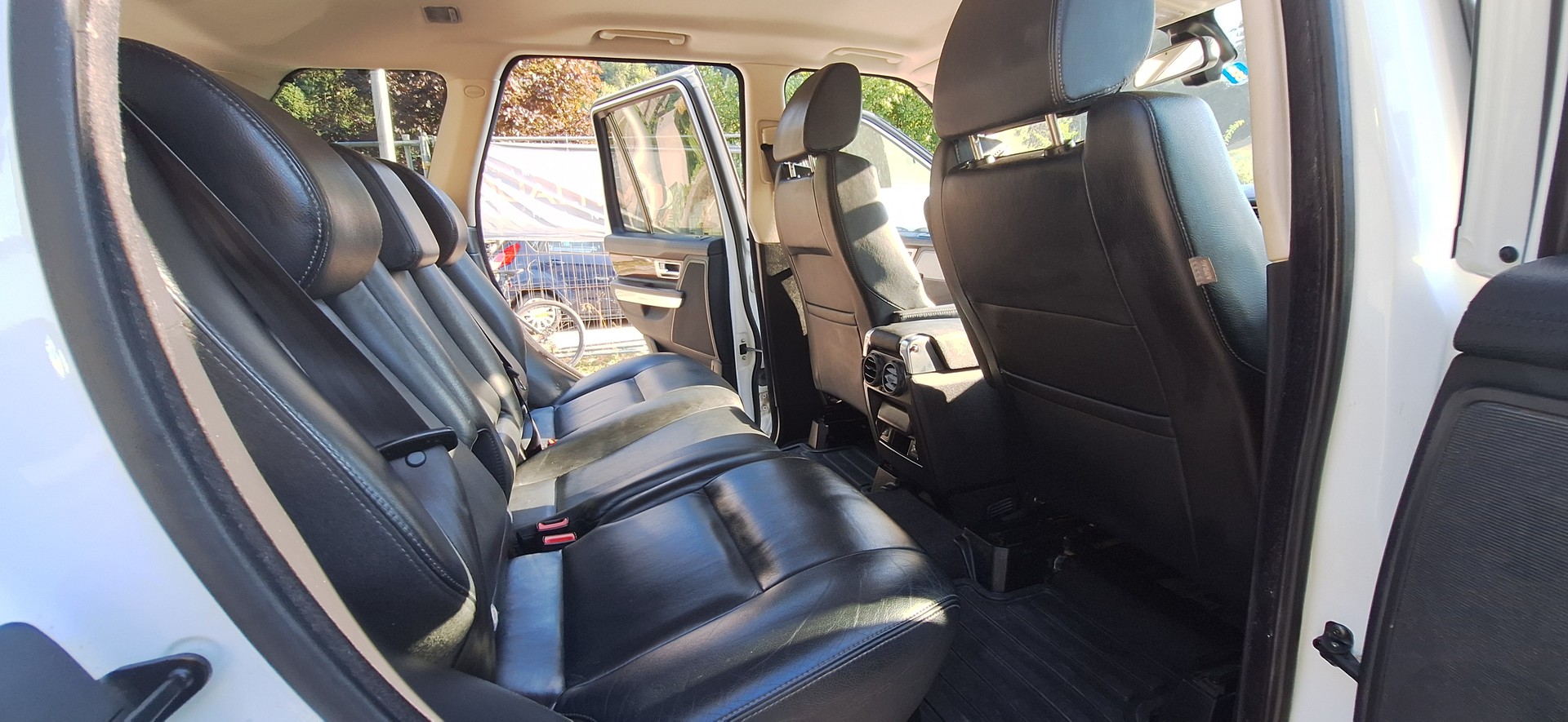 LAND ROVER Range Rover Sport 3.0 TDV6 Zermatt Automatic-image-13