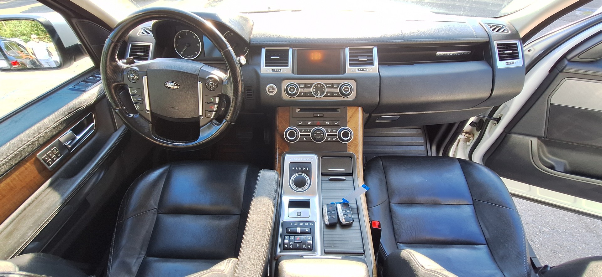 LAND ROVER Range Rover Sport 3.0 TDV6 Zermatt Automatic-image-23