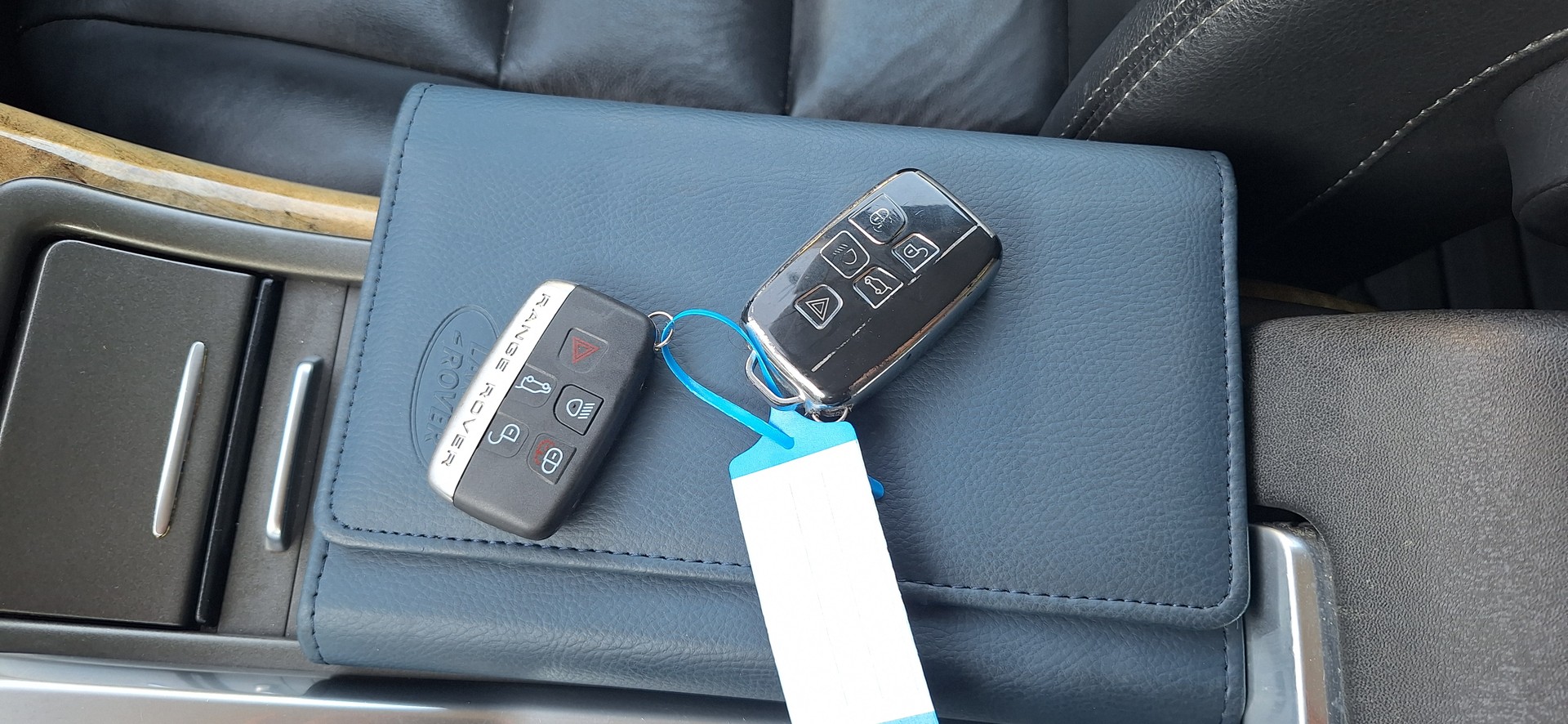 LAND ROVER Range Rover Sport 3.0 TDV6 Zermatt Automatic-image-30