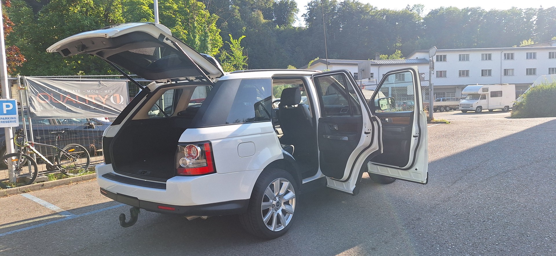 LAND ROVER Range Rover Sport 3.0 TDV6 Zermatt Automatic-image-19