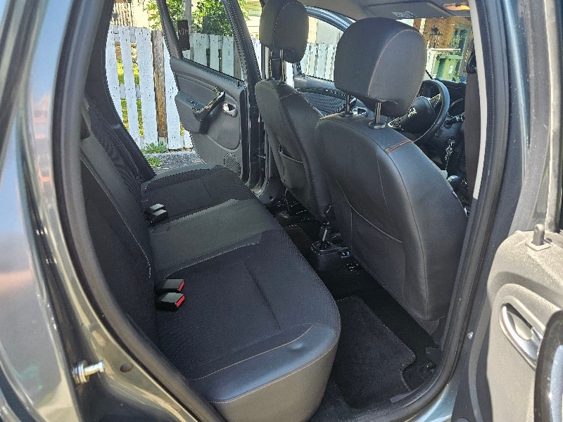 DACIA 1.5 dCi Privilège 4x2 EDC-image-8