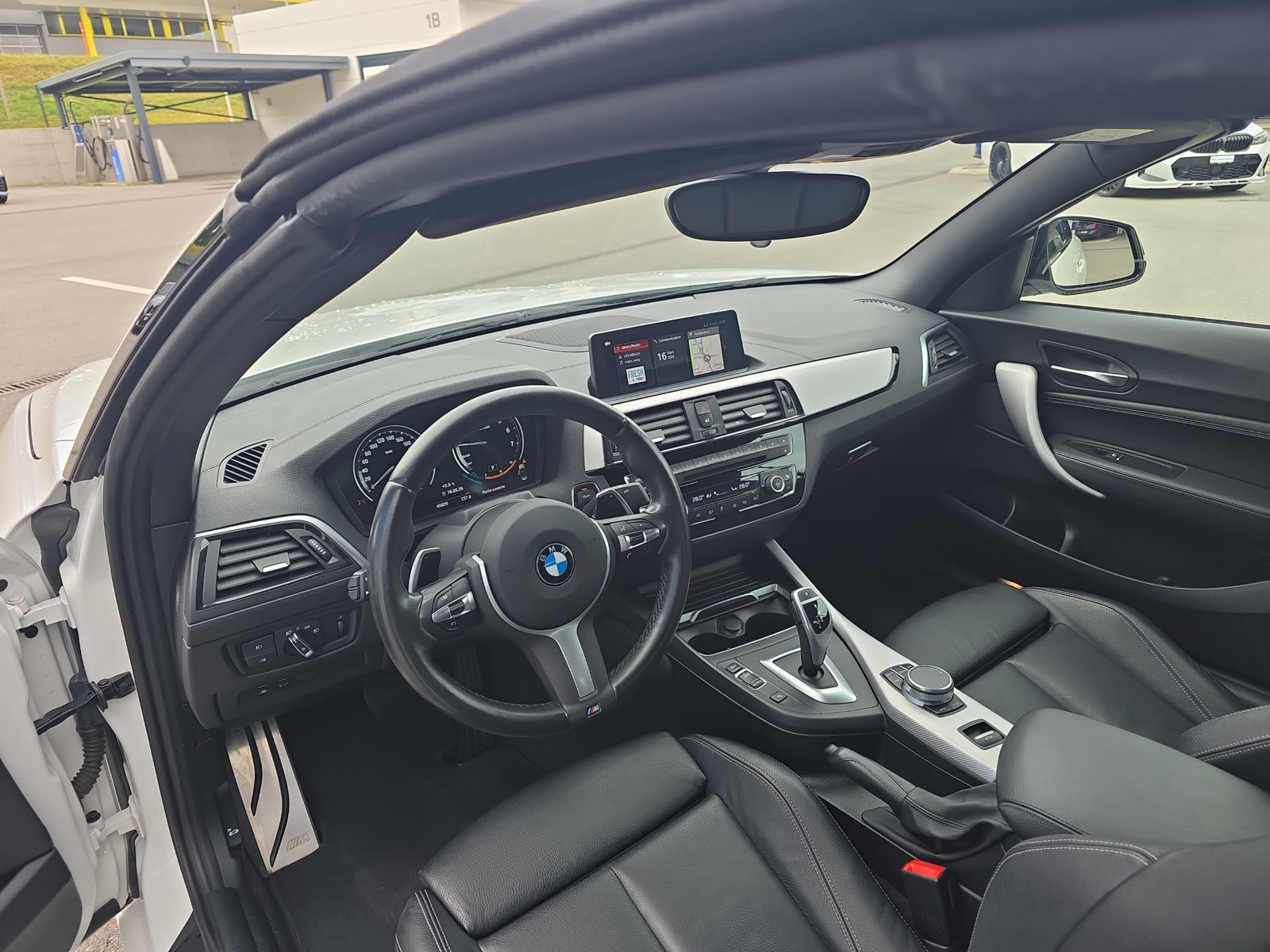BMW 230i M Sport Cabrio Steptronic F23 (CH)-image-13