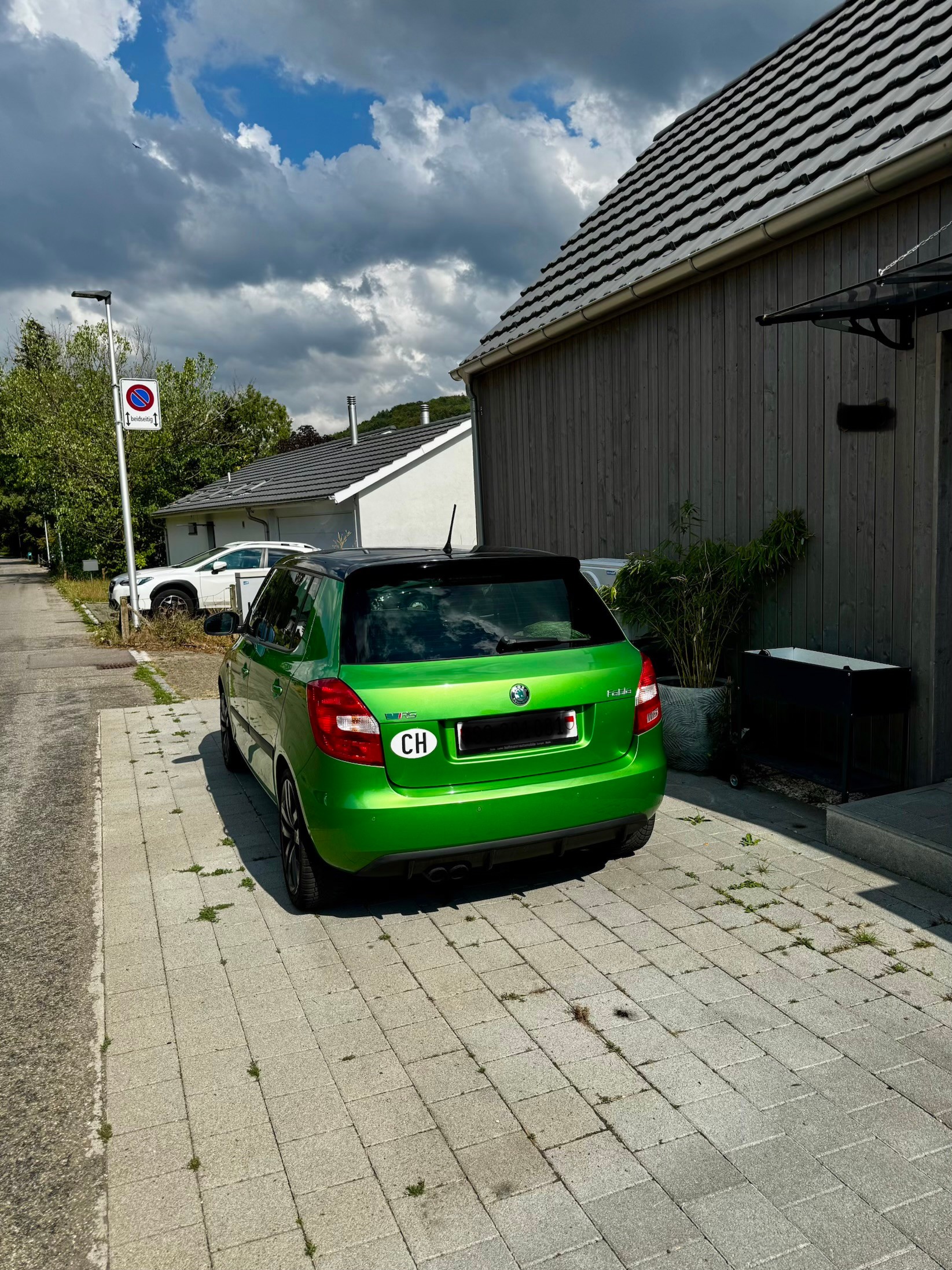 SKODA 1.4 TSI RS DSG-image-2