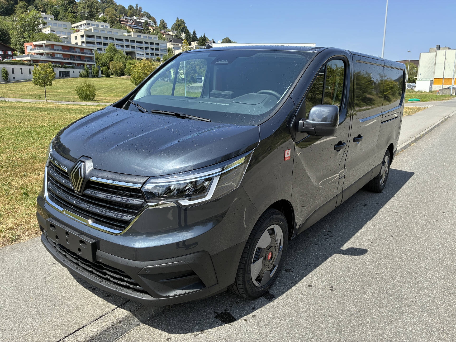 RENAULT Trafic Kaw. 3.0 t L2H1 150 PS Automat-image-0