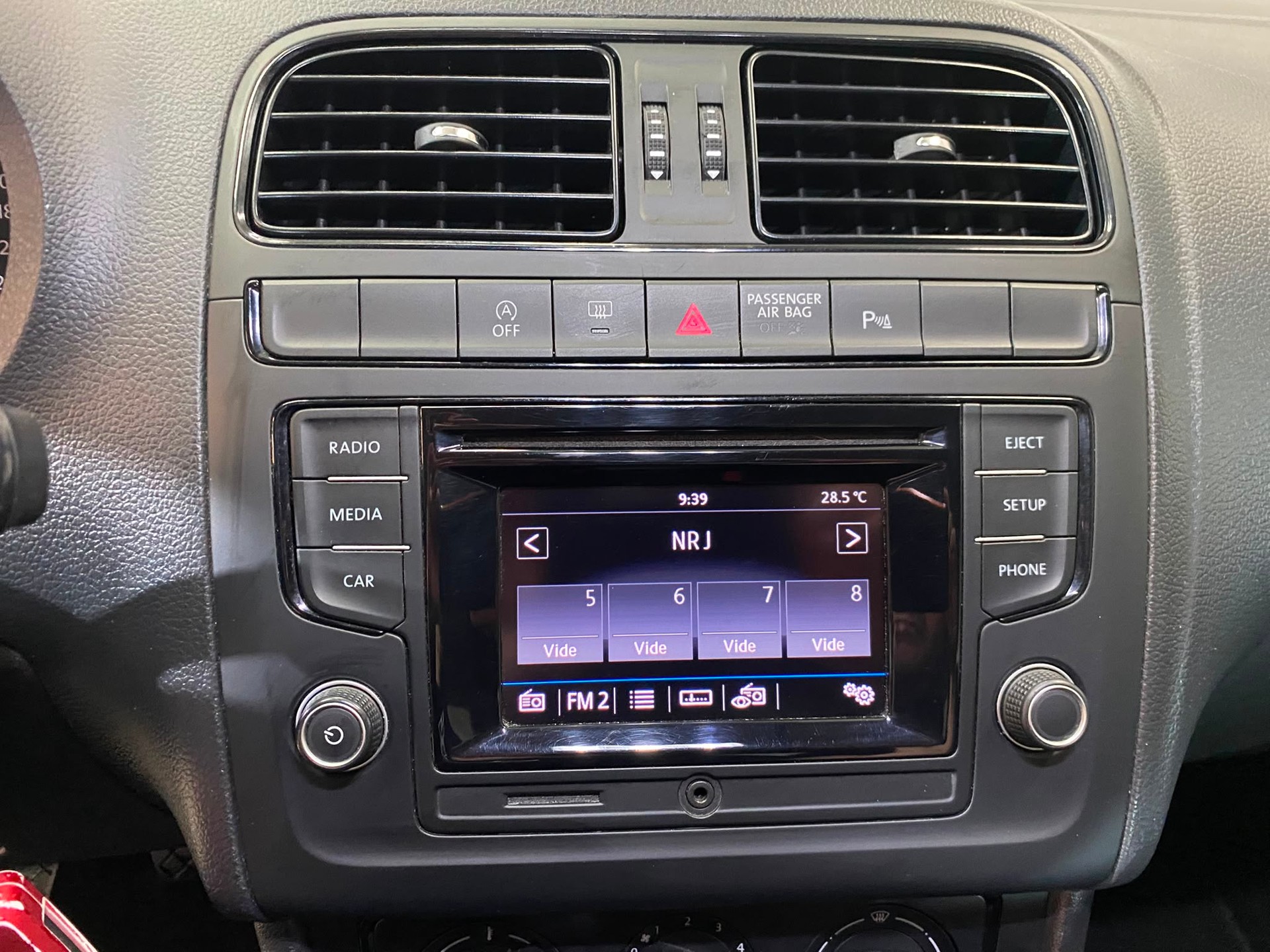 VW Polo 1.0 BMT Value-image-12