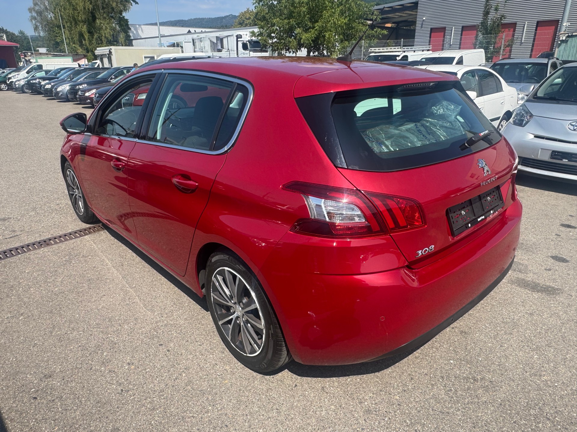 PEUGEOT 308 1.6 THP Allure-image-5